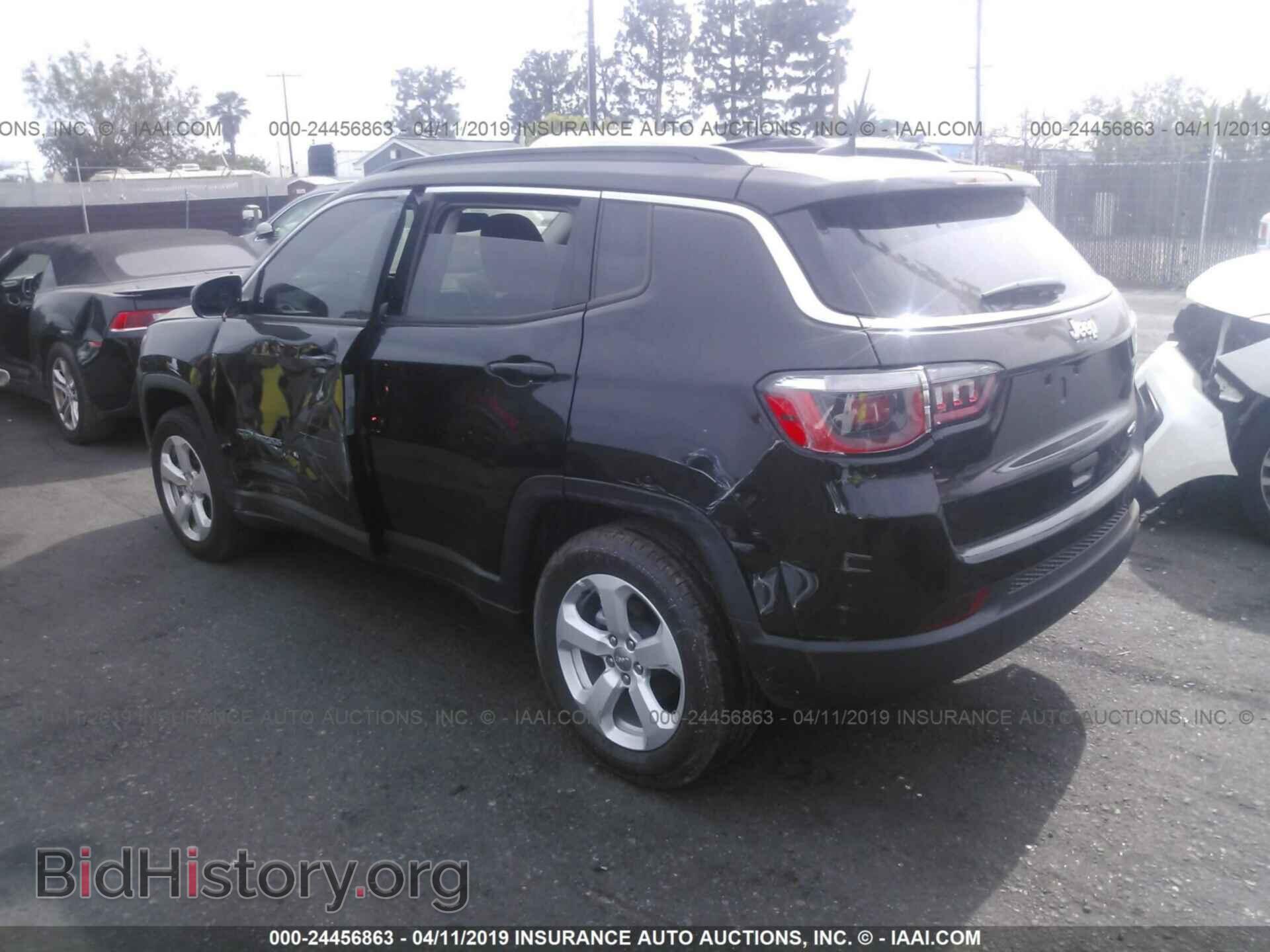 2018 JEEP COMPASS - VIN: 3C4NJCBB7JT425514 - Фото 3