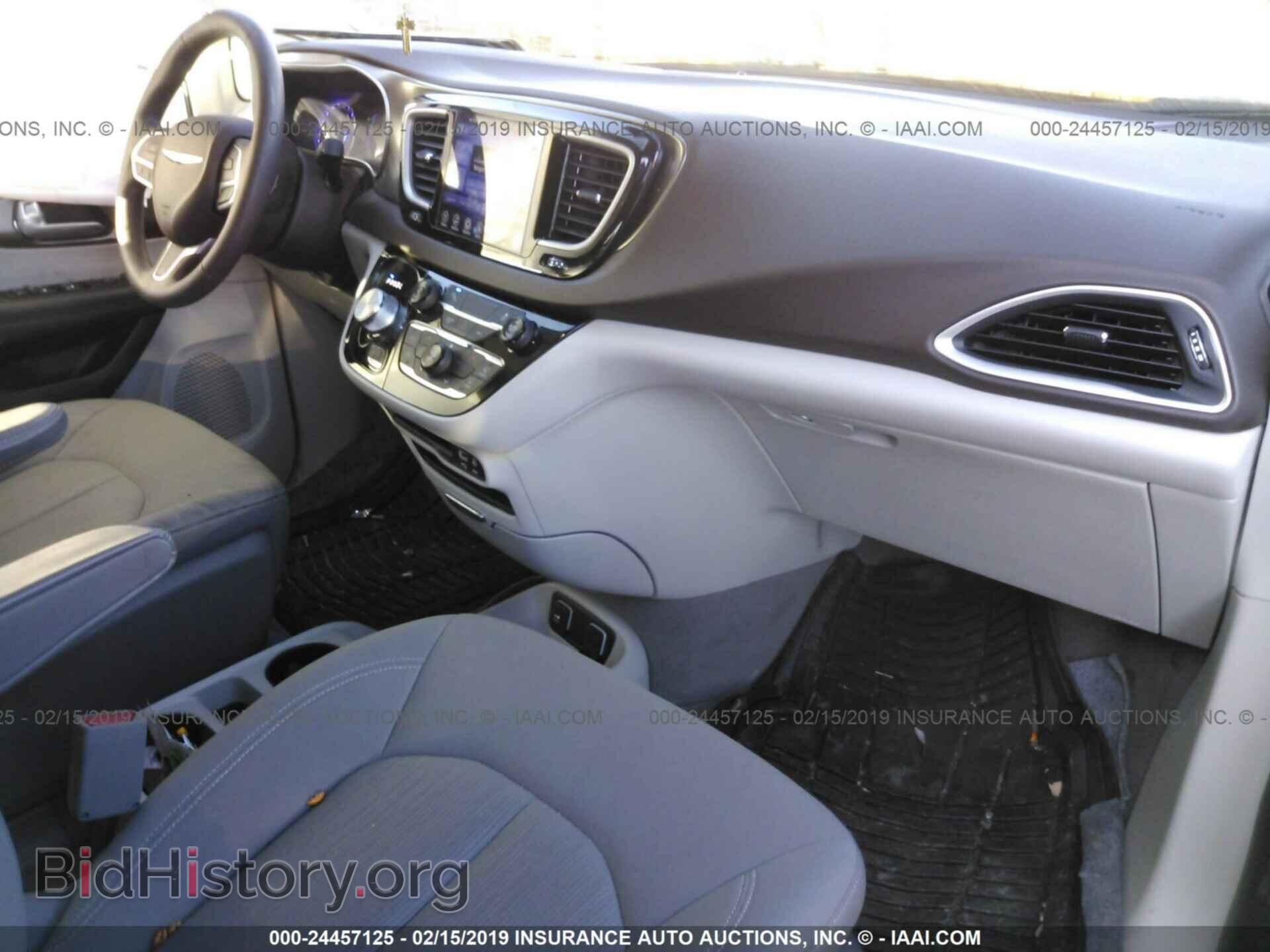 2017 CHRYSLER PACIFICA - VIN: 2C4RC1DG2HR552242 - Фото 5