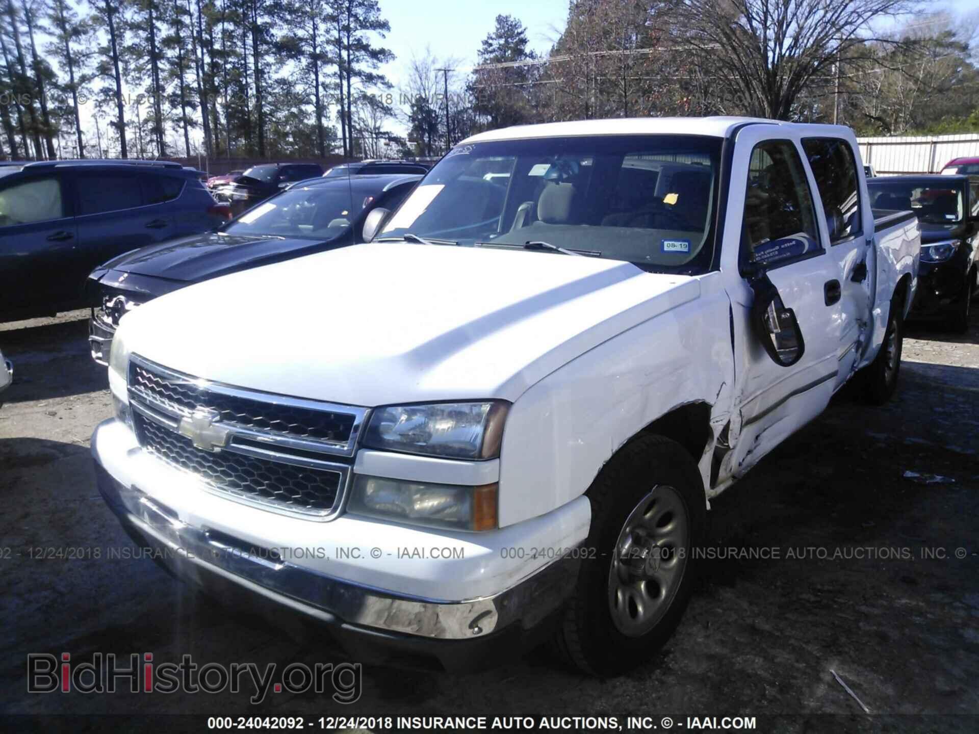 2006 CHEVROLET SILVERADO - VIN: 2GCEC13VX61239398 - Фото 2