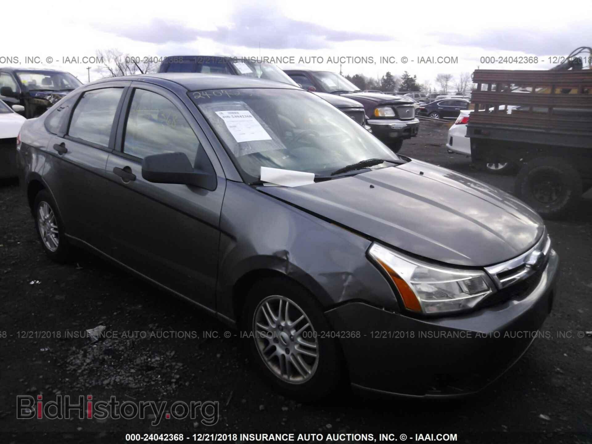 Photo 1FAHP35NX9W143655 - FORD FOCUS 2009