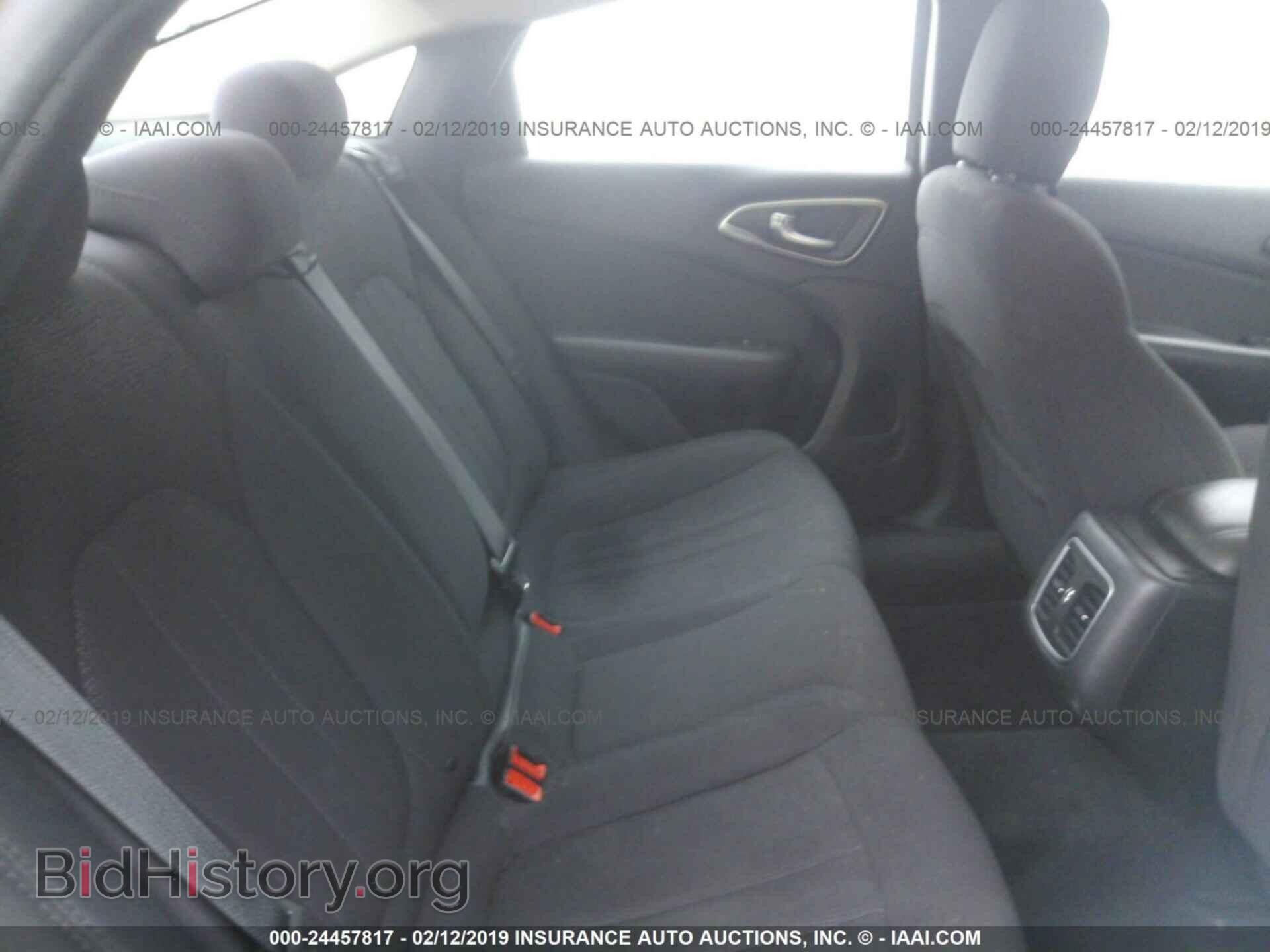 2015 CHRYSLER 200 - VIN: 1C3CCCAB2FN623139 - Photo 8