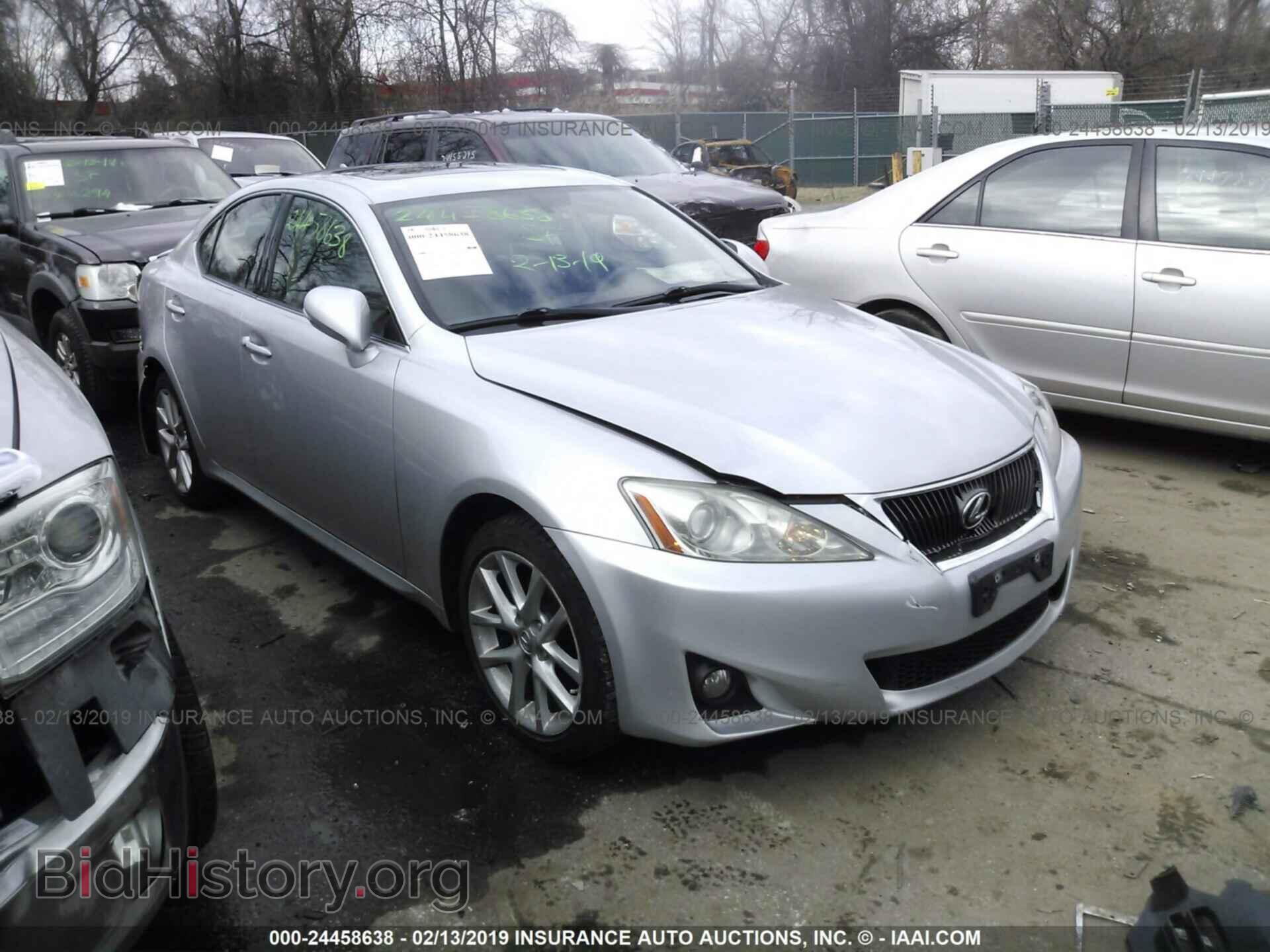 Фотография JTHCF5C20B5049340 - LEXUS IS 2011