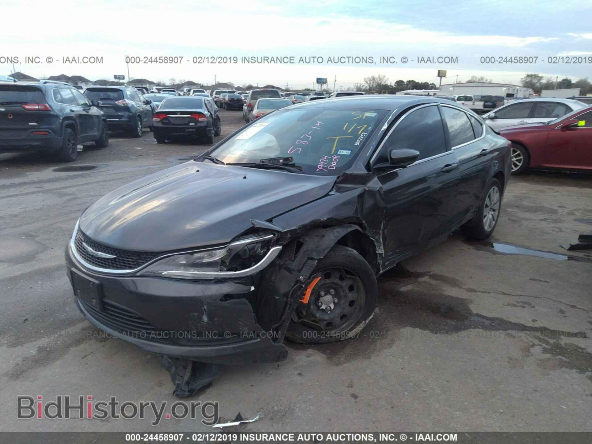 2016 CHRYSLER 200 - VIN: 1C3CCCFB4GN179434 - Photo 2
