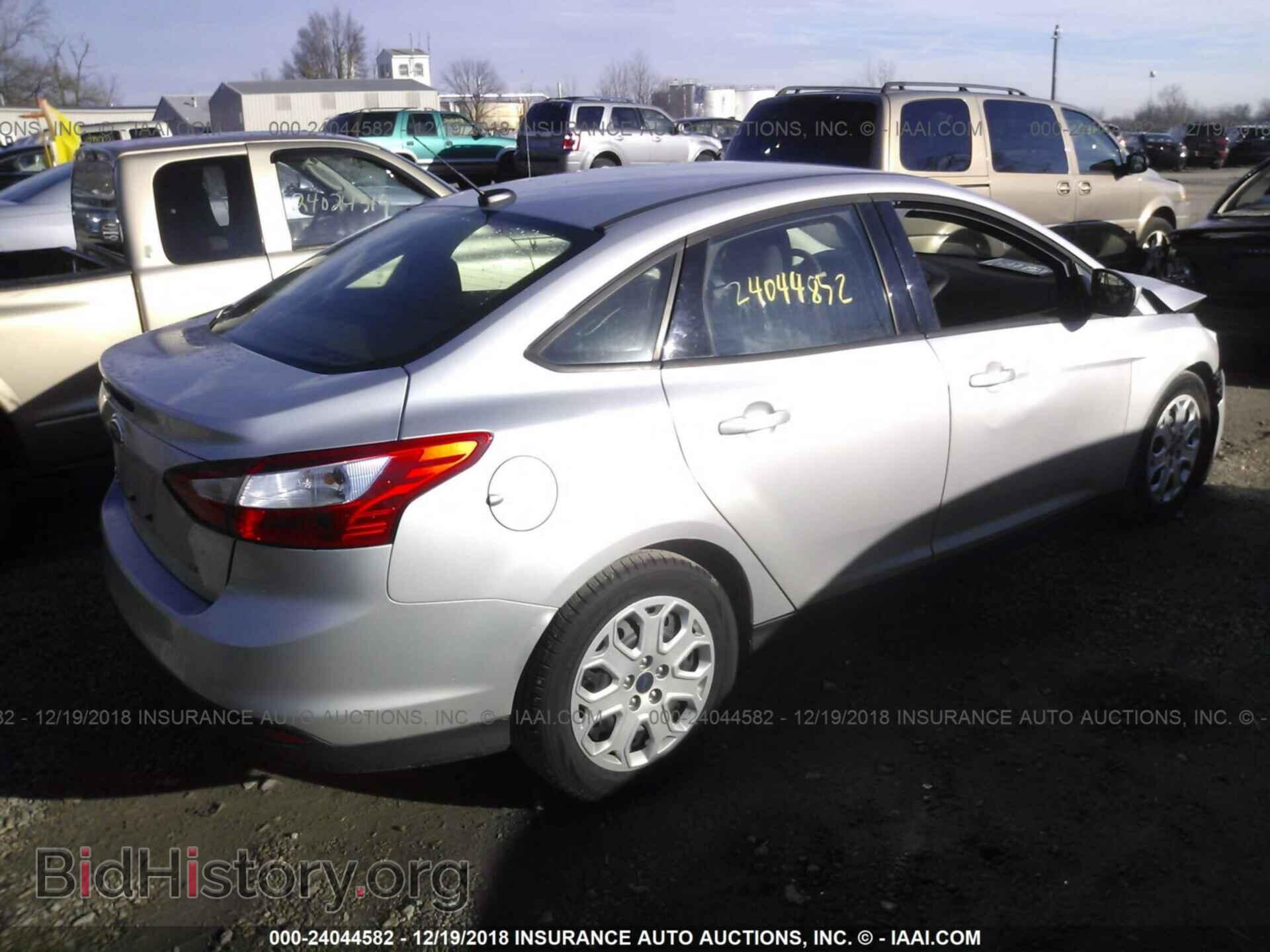 2012 FORD FOCUS - VIN: 1FAHP3F22CL211749 - Photo 4