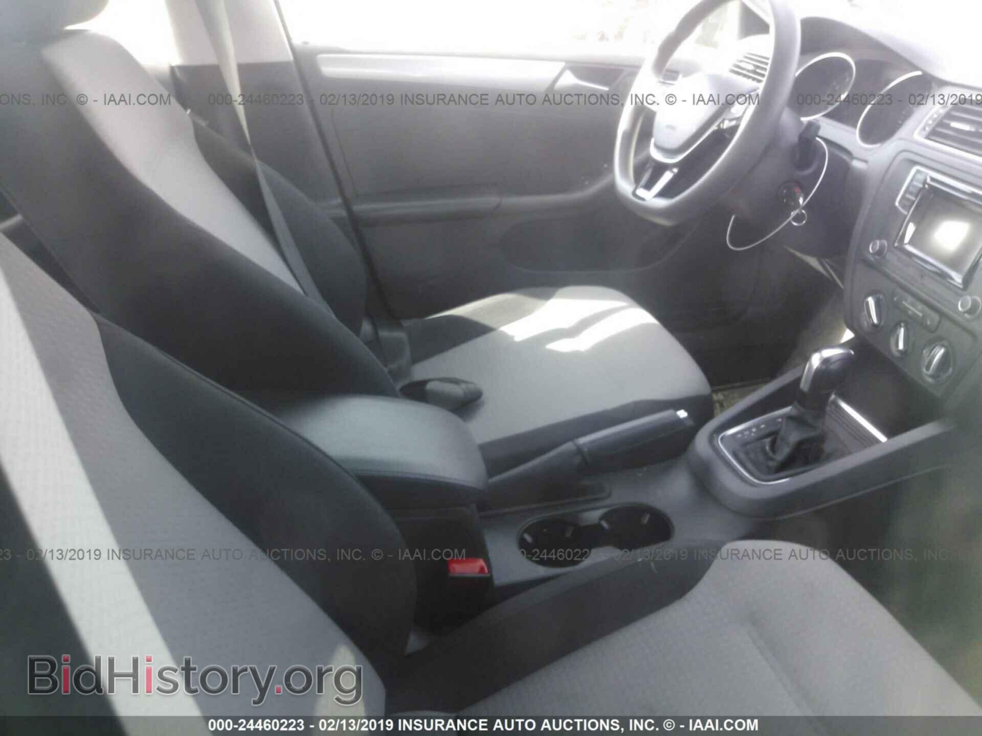 2017 VOLKSWAGEN JETTA - VIN: 3VW2B7AJ8HM402647 - Photo 5