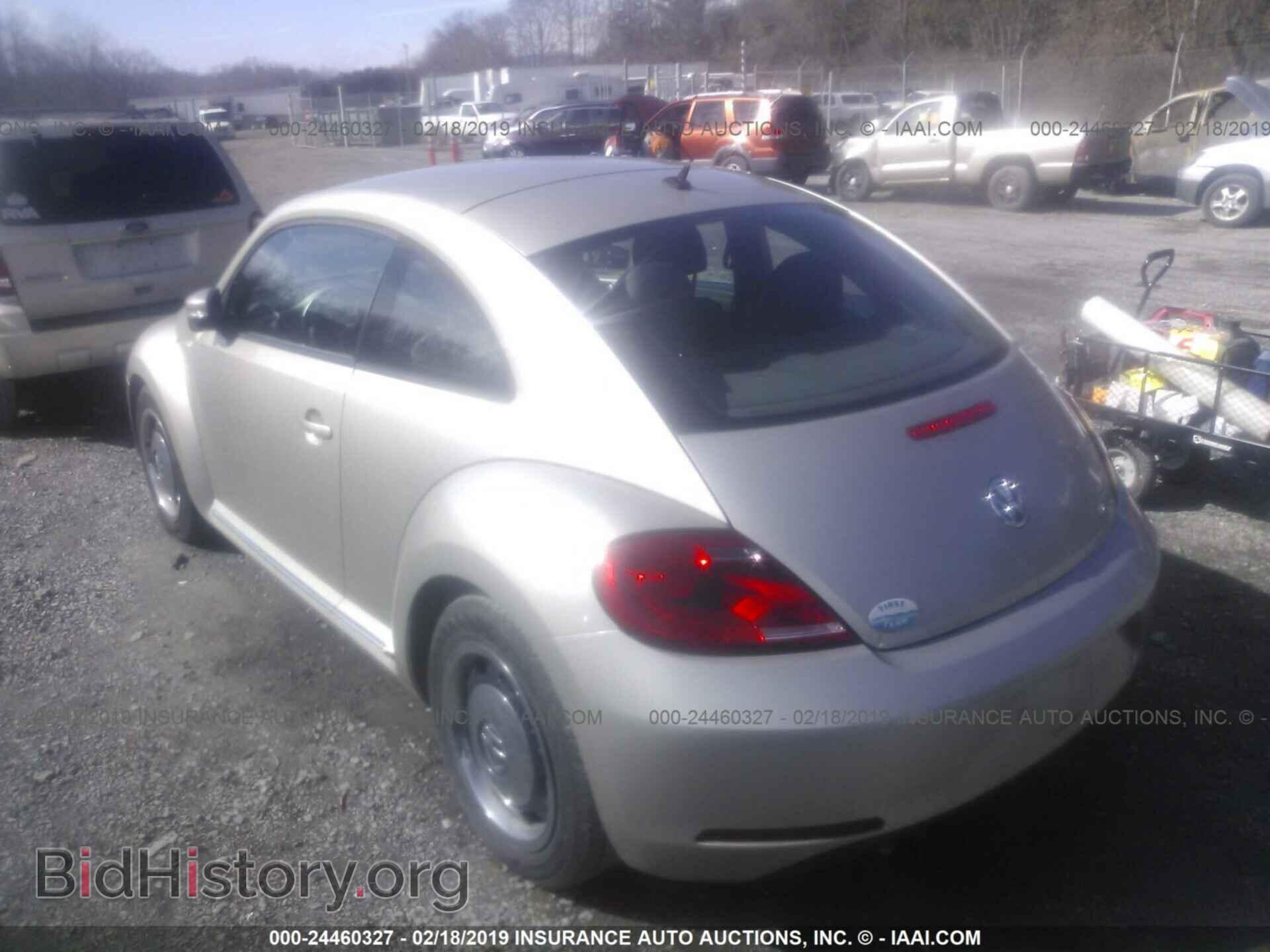 2012 VOLKSWAGEN BEETLE - VIN: 3VWJP7AT2CM660752 - Фото 3