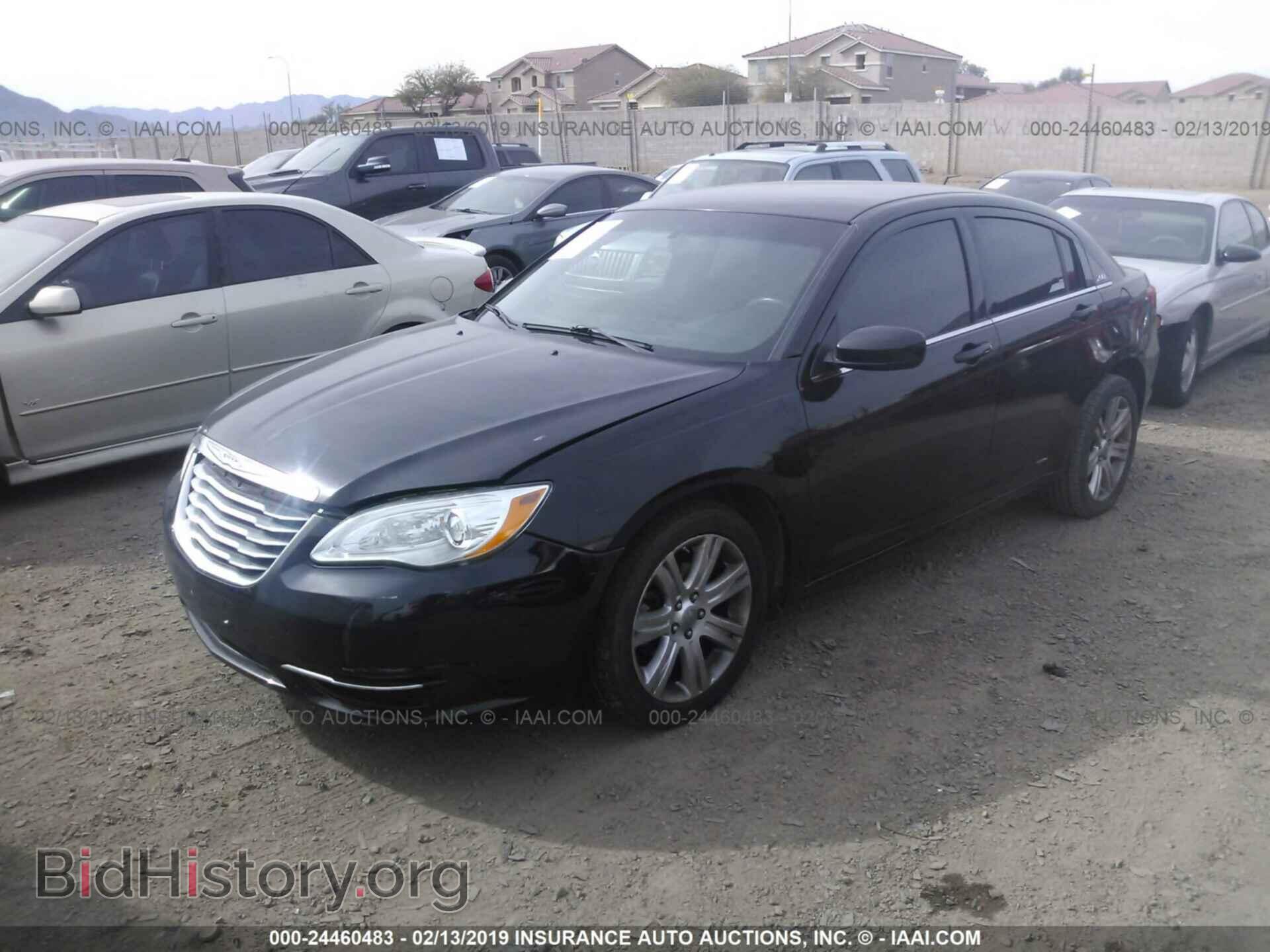 2012 CHRYSLER 200 - VIN: 1C3CCBBB1CN226915 - Фото 2