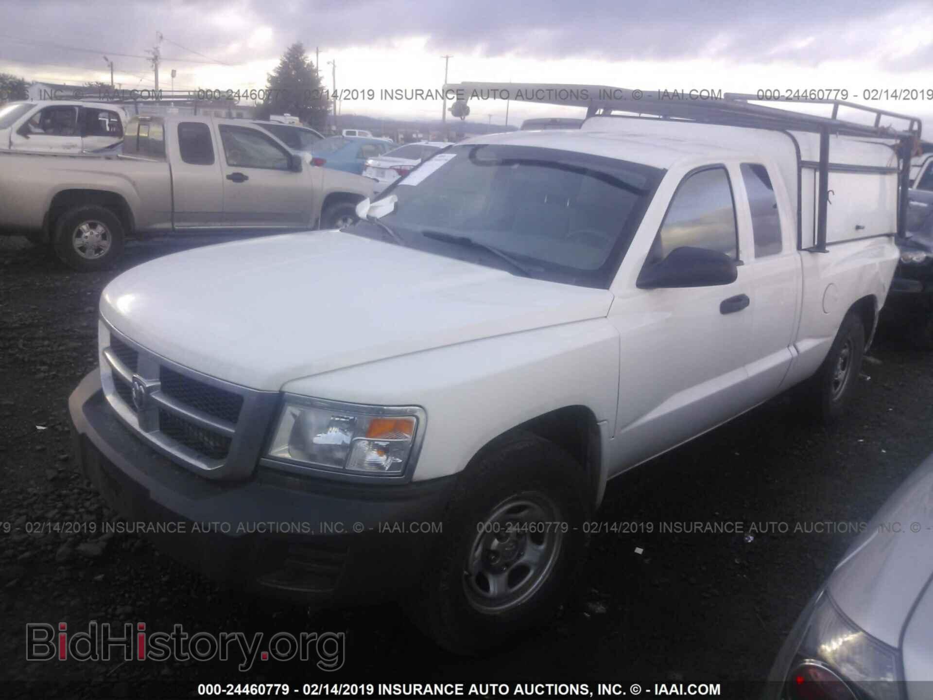 2009 DODGE DAKOTA - VIN: 1D7HE22K89S787740 - Фото 2