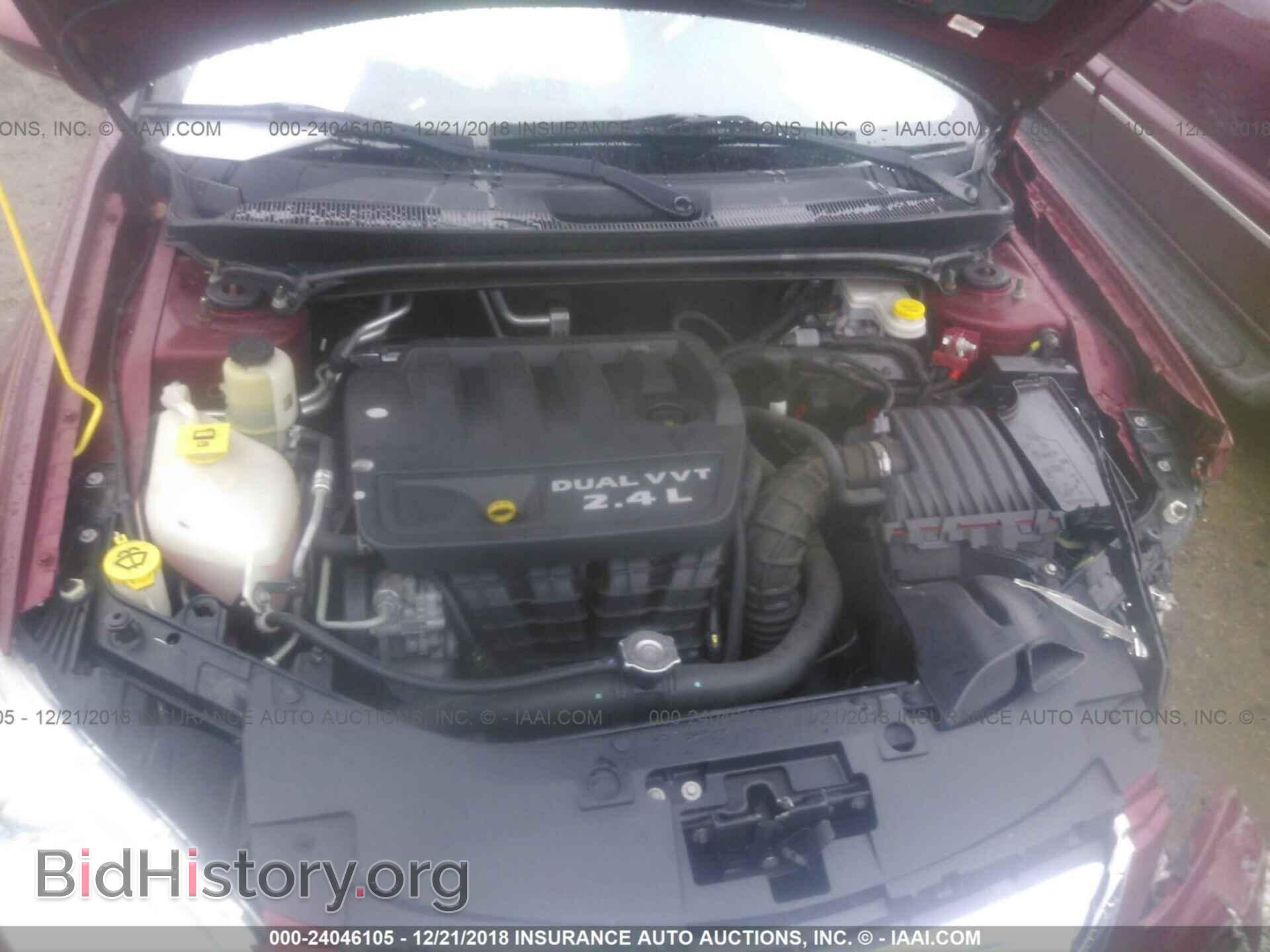 2011 CHRYSLER 200 - VIN: 1C3BC1FB4BN595525 - Photo 10