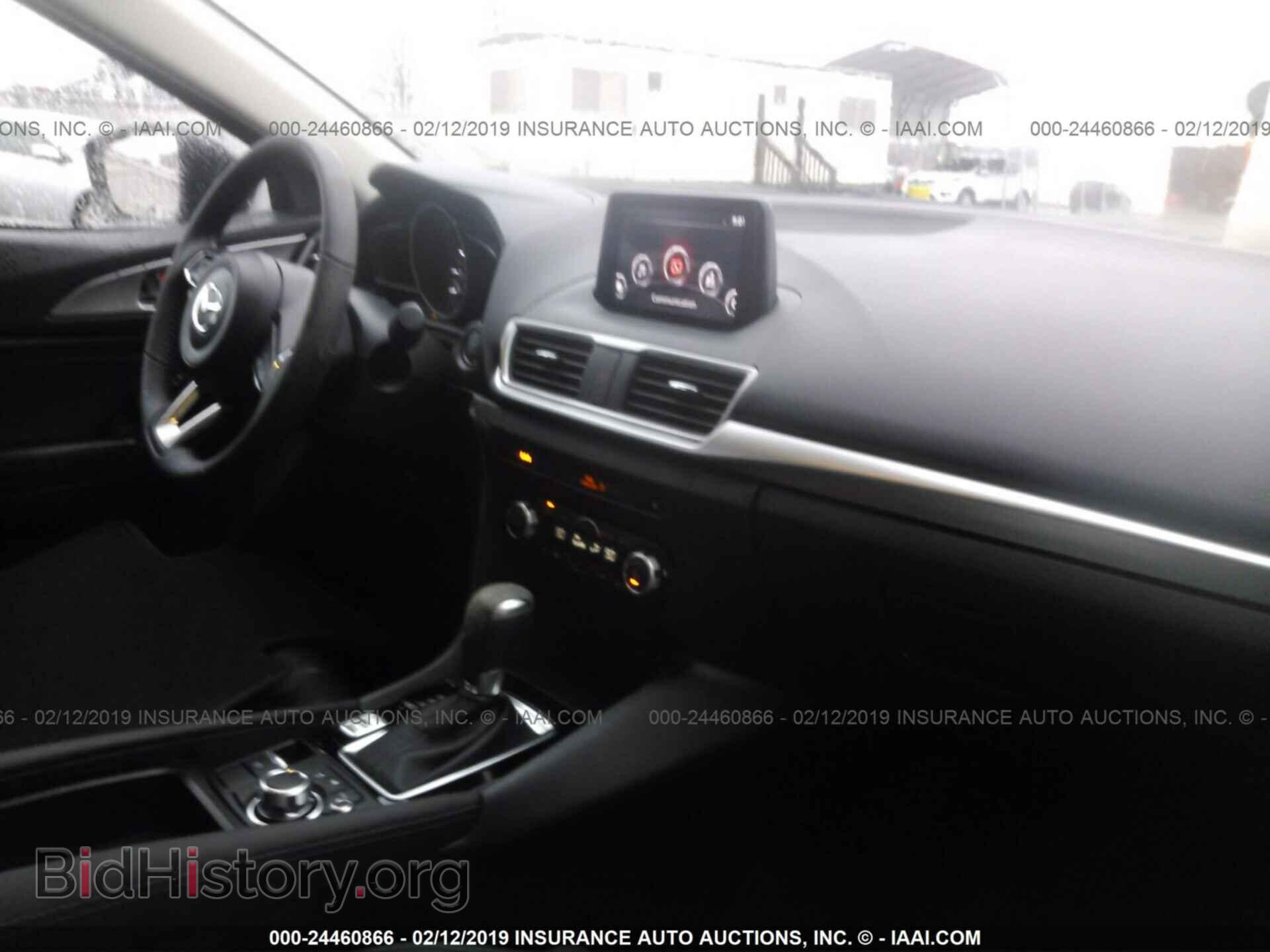 2018 MAZDA 3 - VIN: 3MZBN1L31JM268203 - Фото 5