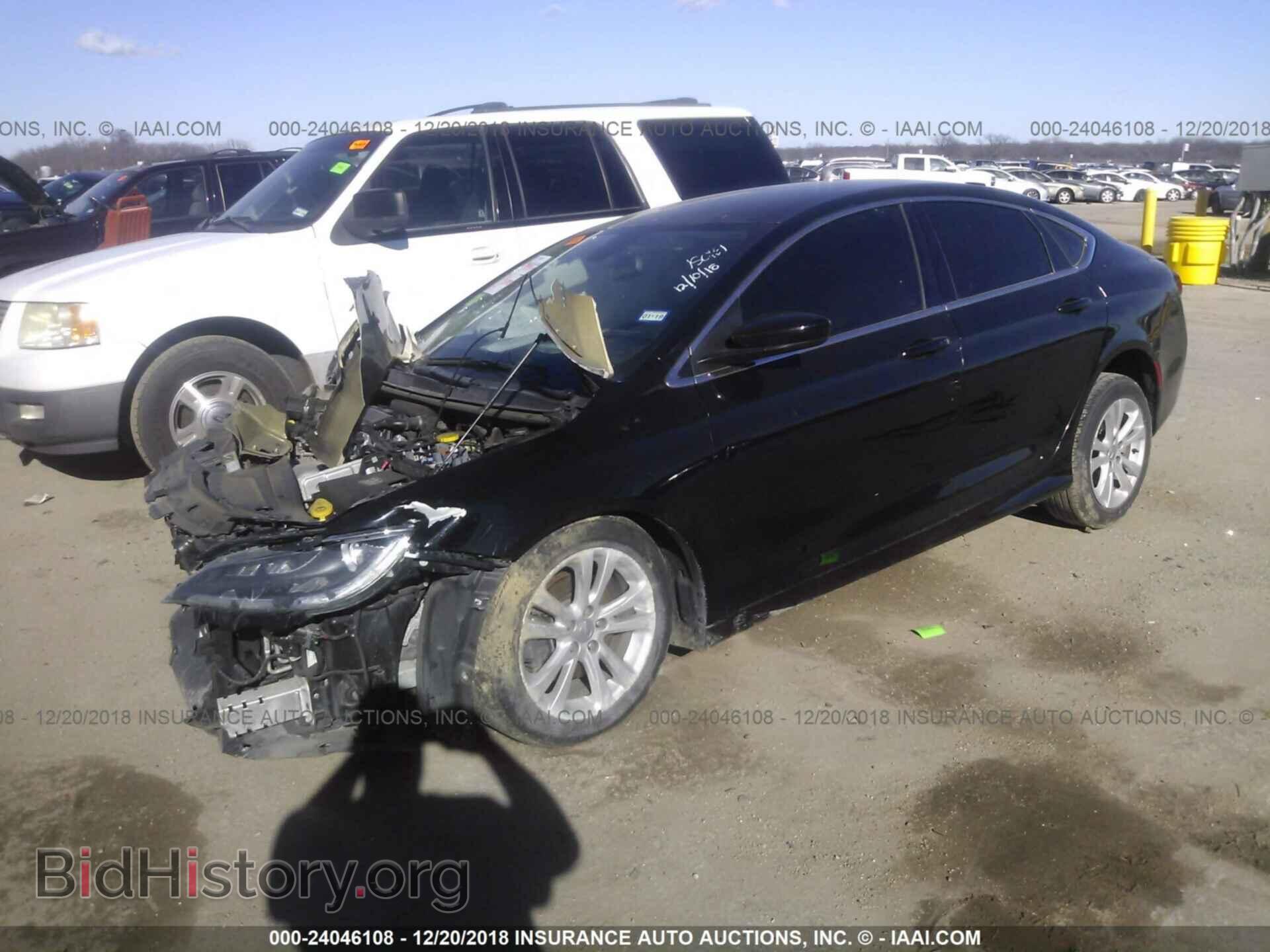 2015 CHRYSLER 200 - VIN: 1C3CCCAB0FN592067 - Photo 2