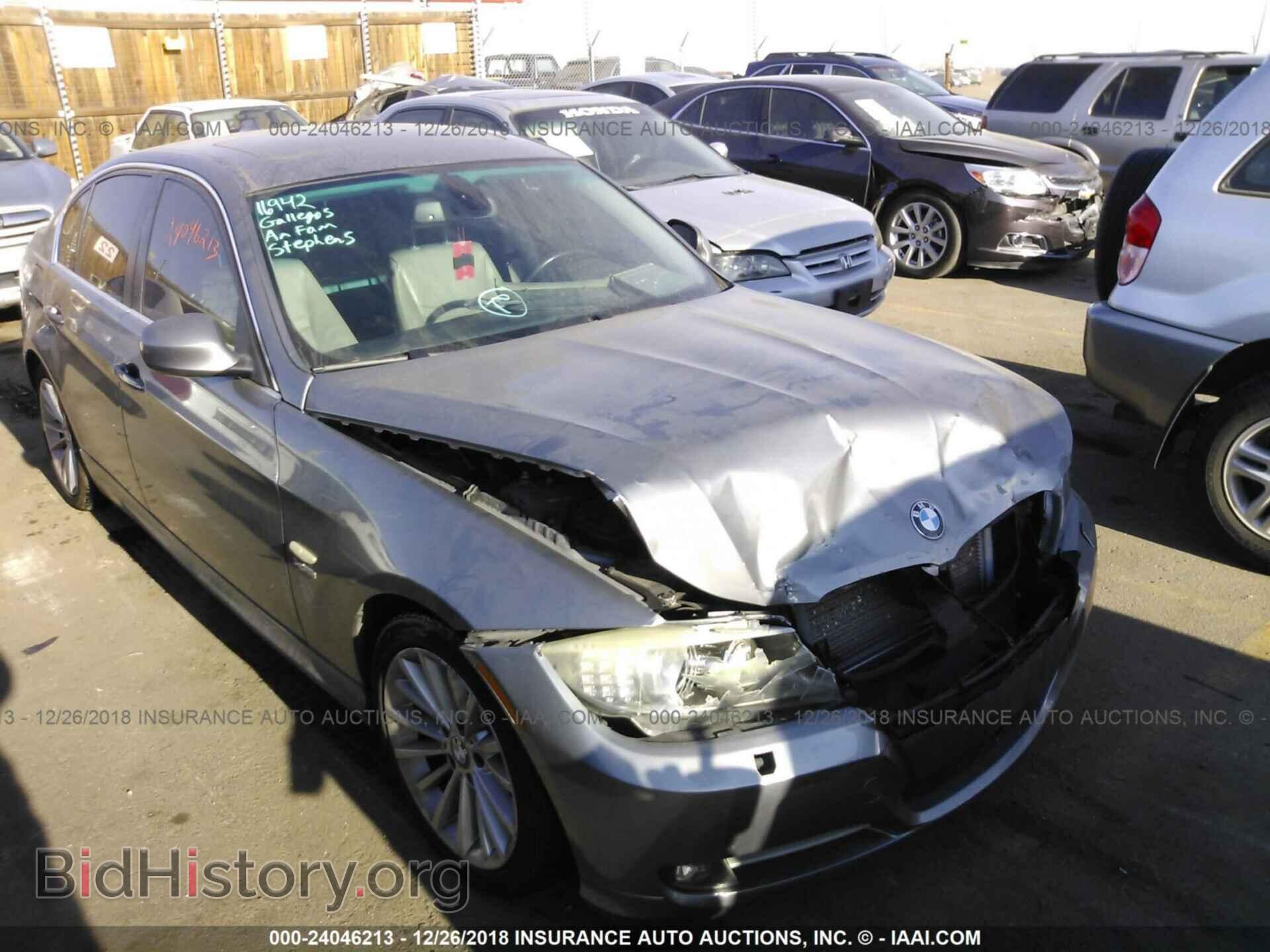 Photo WBAPL33509A406721 - BMW 335 2009