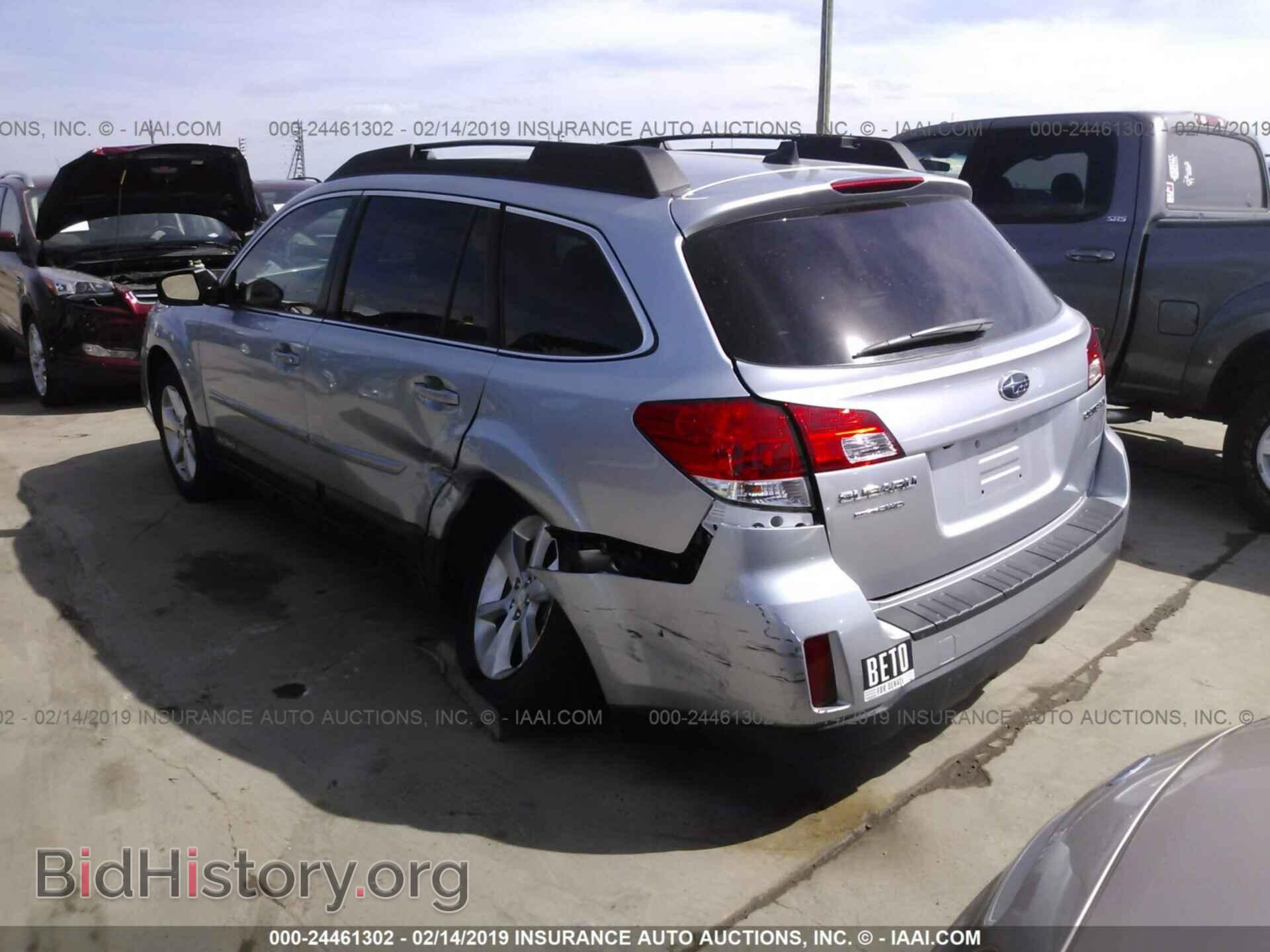 2014 SUBARU OUTBACK - VIN: 4S4BRCLC2E3208551 - Фото 3