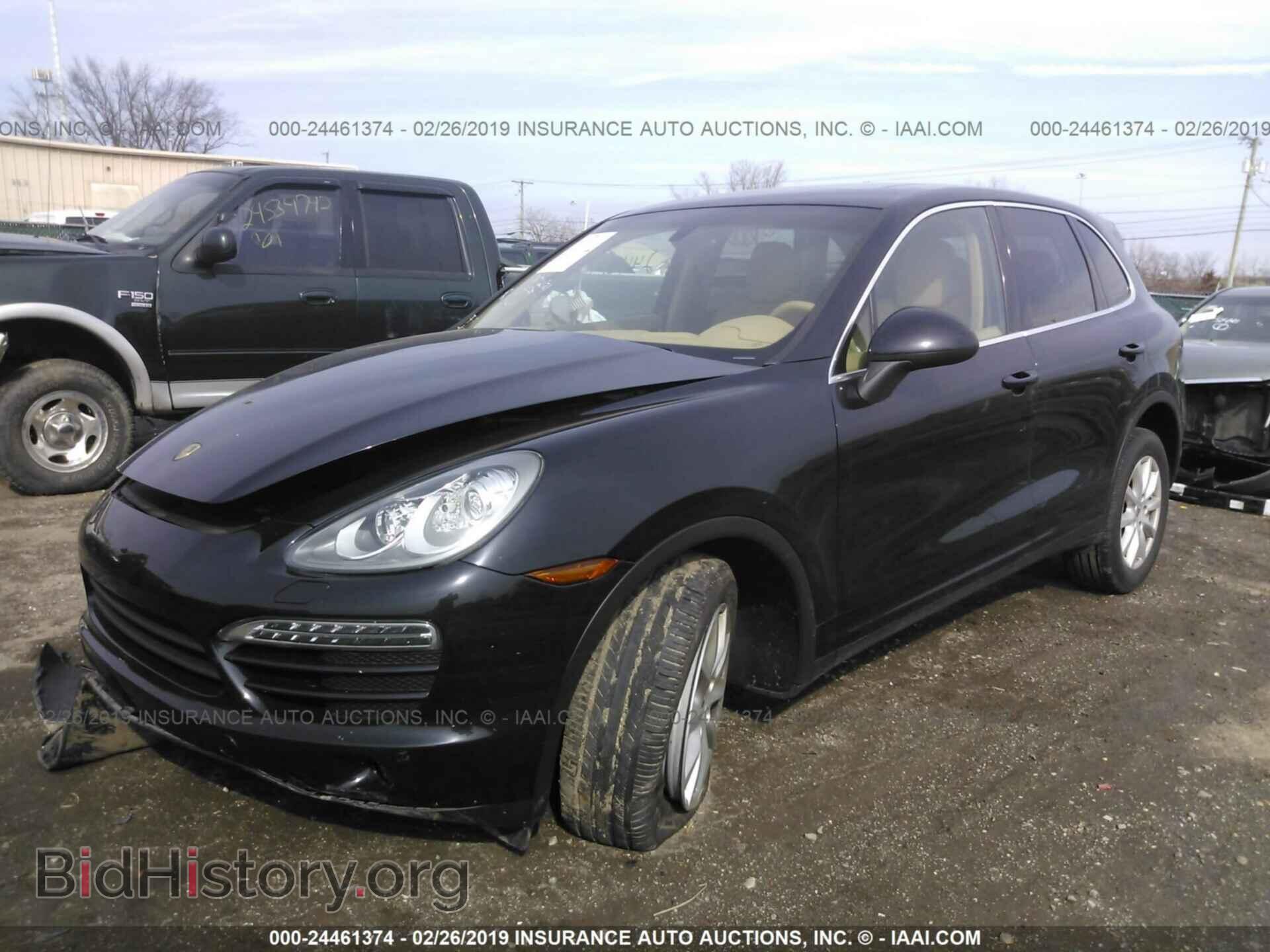 2011 PORSCHE CAYENNE - VIN: WP1AA2A20BLA08385 - Фото 2