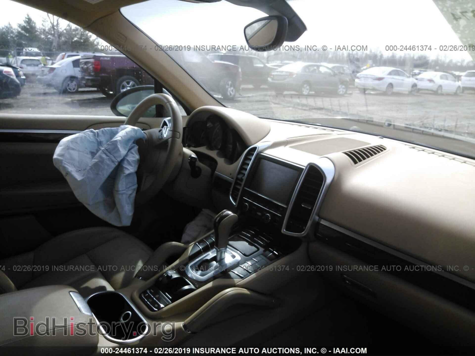 2011 PORSCHE CAYENNE - VIN: WP1AA2A20BLA08385 - Фото 5