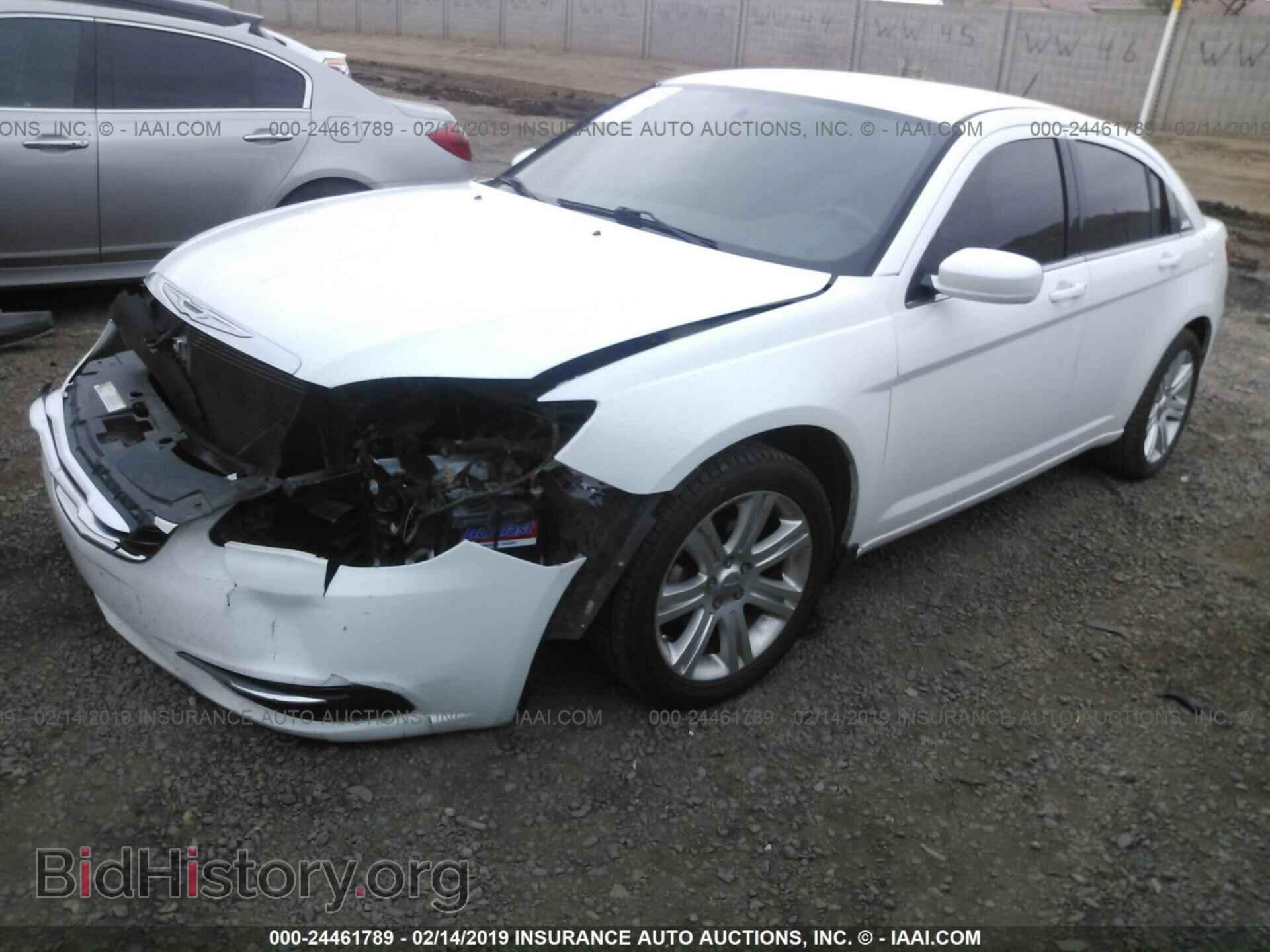 2013 CHRYSLER 200 - VIN: 1C3CCBBB9DN636461 - Photo 2