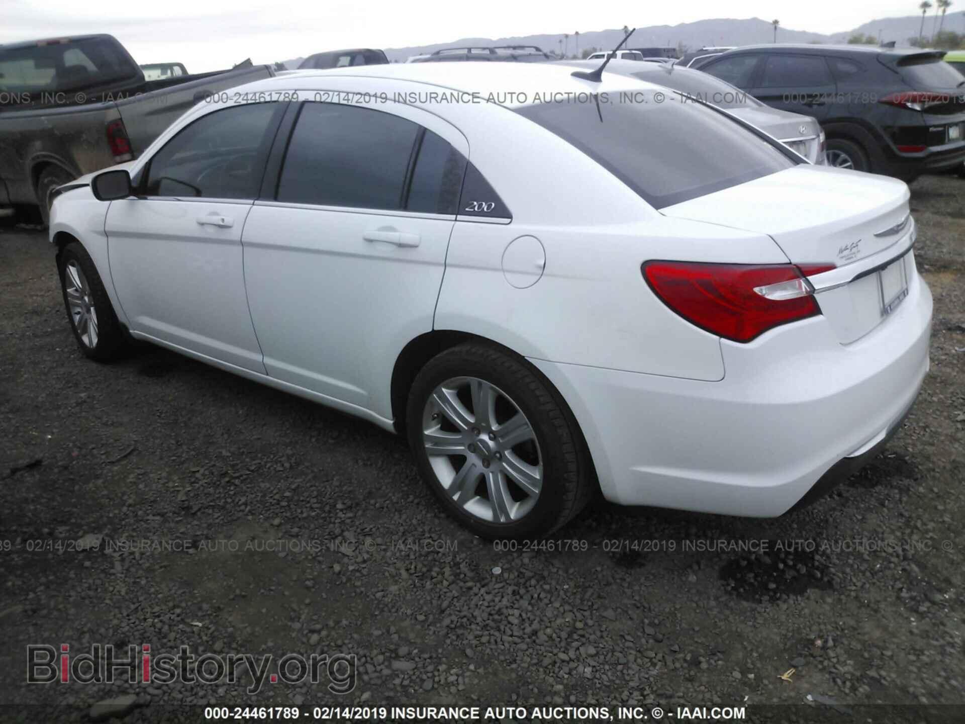 2013 CHRYSLER 200 - VIN: 1C3CCBBB9DN636461 - Photo 3