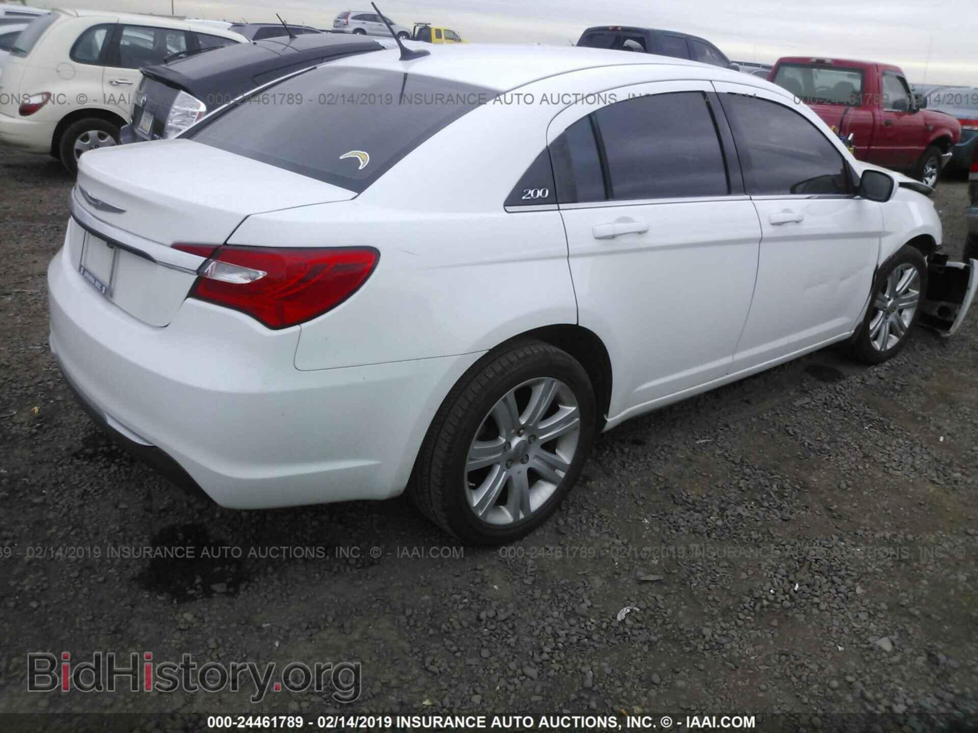 2013 CHRYSLER 200 - VIN: 1C3CCBBB9DN636461 - Photo 4