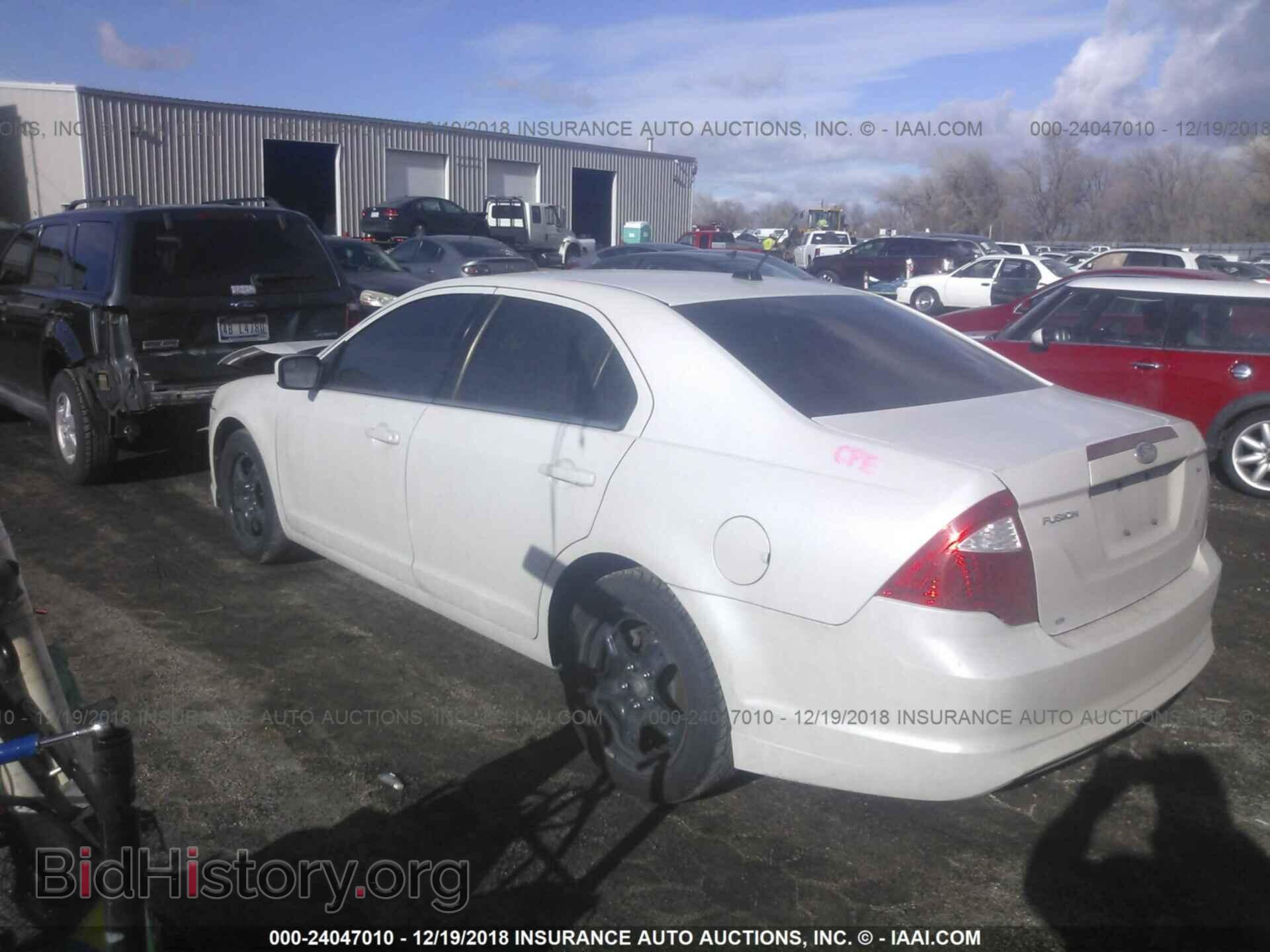 2016 CHRYSLER 200 - VIN: 1C3CCCAB2GN111396 - Photo 3