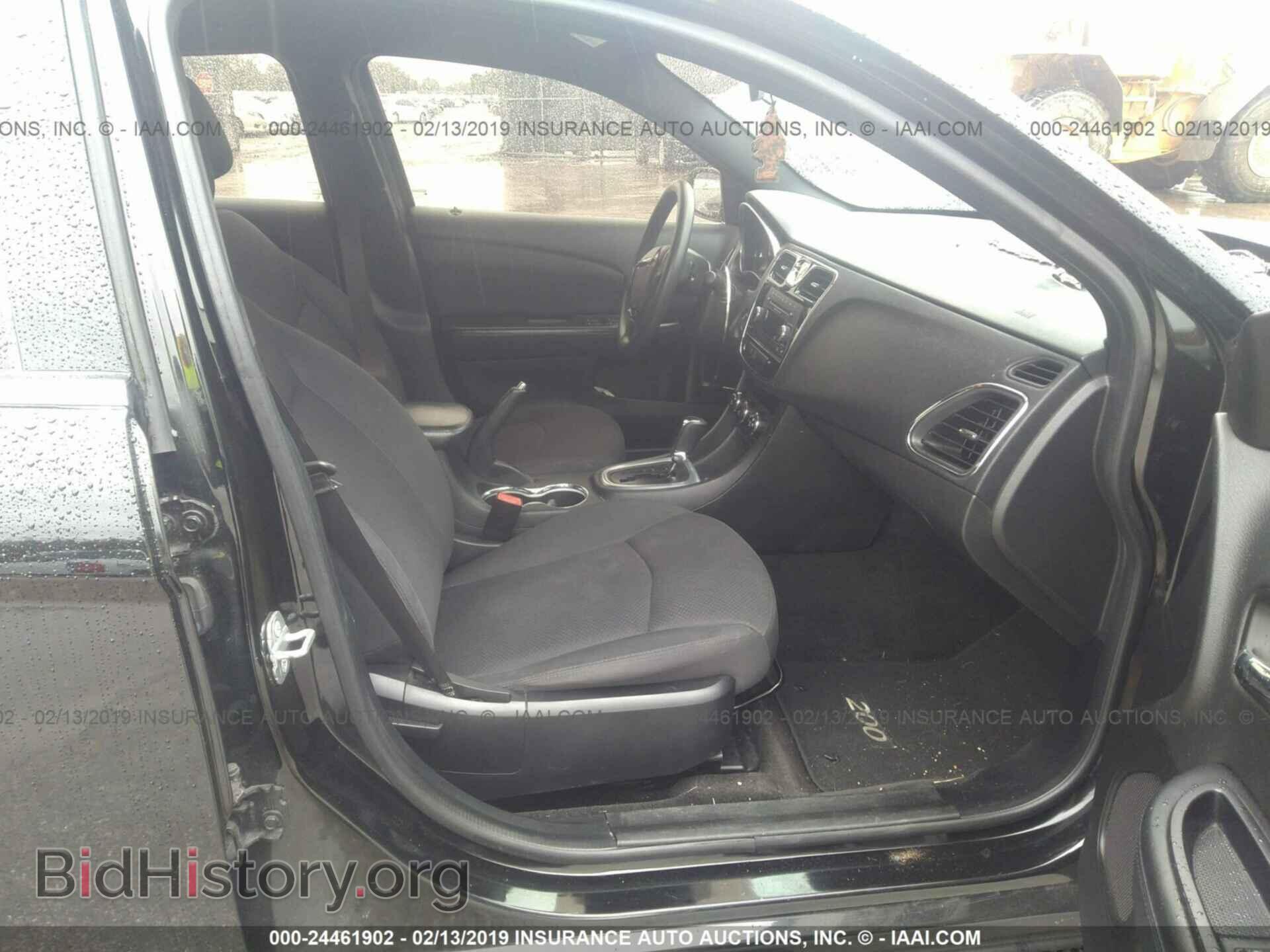 2014 CHRYSLER 200 - VIN: 1C3CCBAB3EN211336 - Фото 5