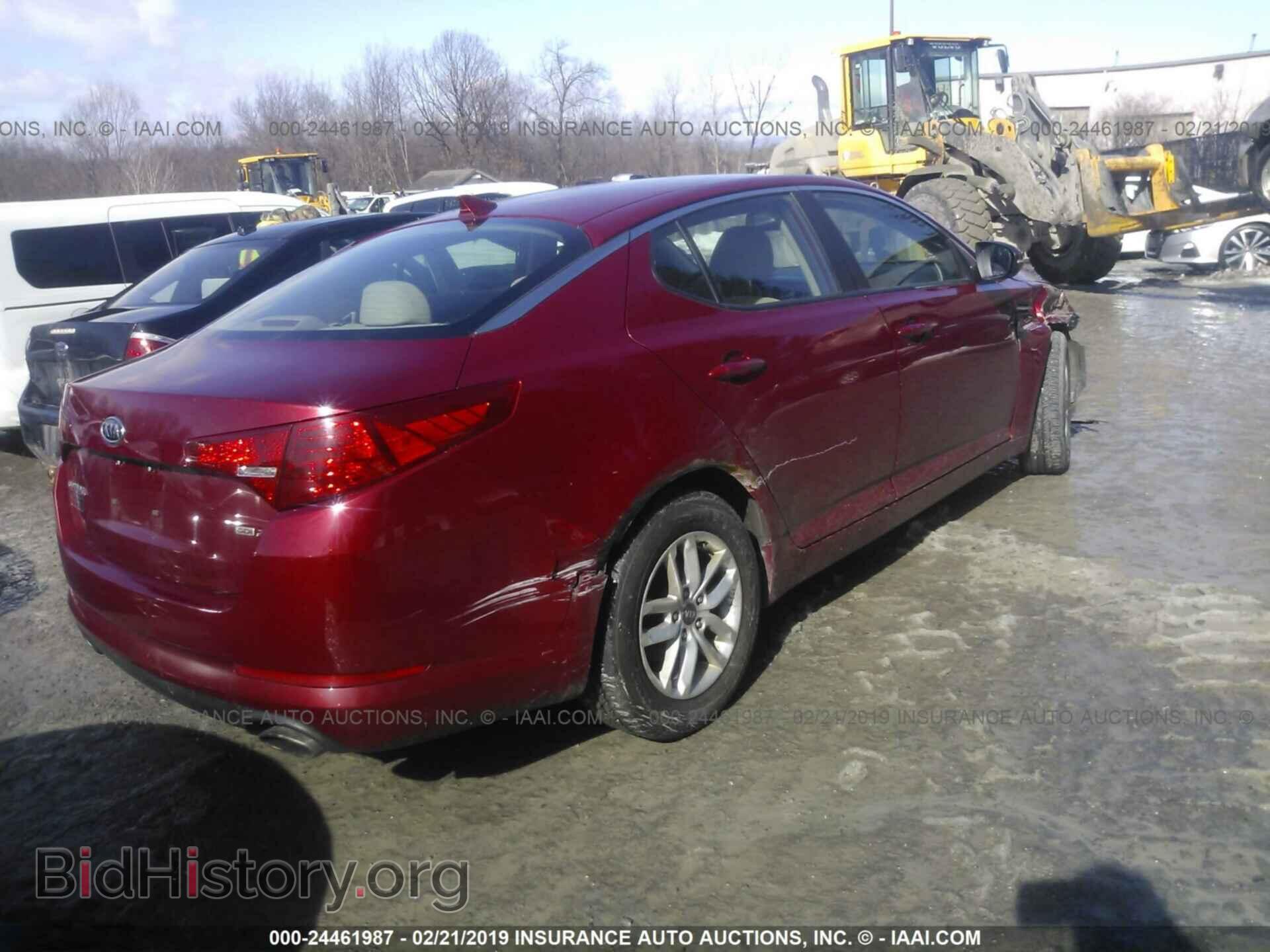 2011 KIA OPTIMA - VIN: KNAGM4A74B5160777 - Photo 4