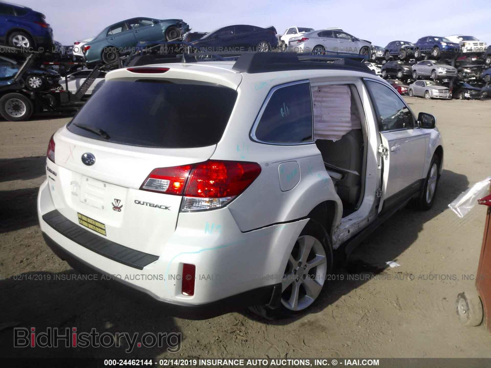 2014 SUBARU OUTBACK - VIN: 4S4BRCCC6E3247062 - Фото 4