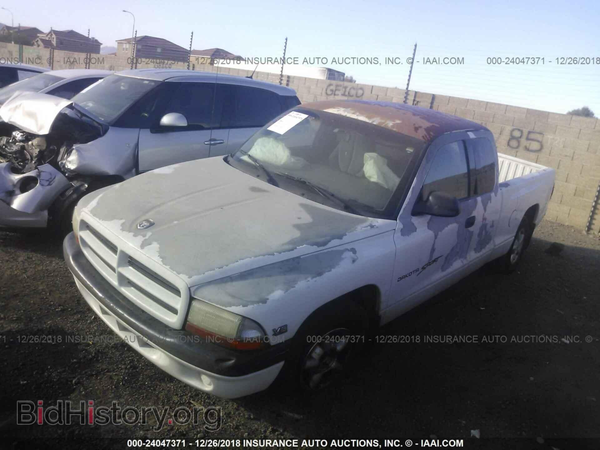1997 DODGE DAKOTA - VIN: 1B7GL23X4VS210008 - Фото 2