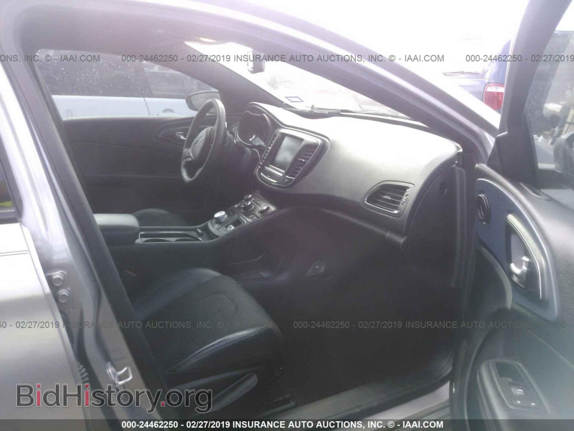 2015 CHRYSLER 200 - VIN: 1C3CCCBG8FN702647 - Photo 5