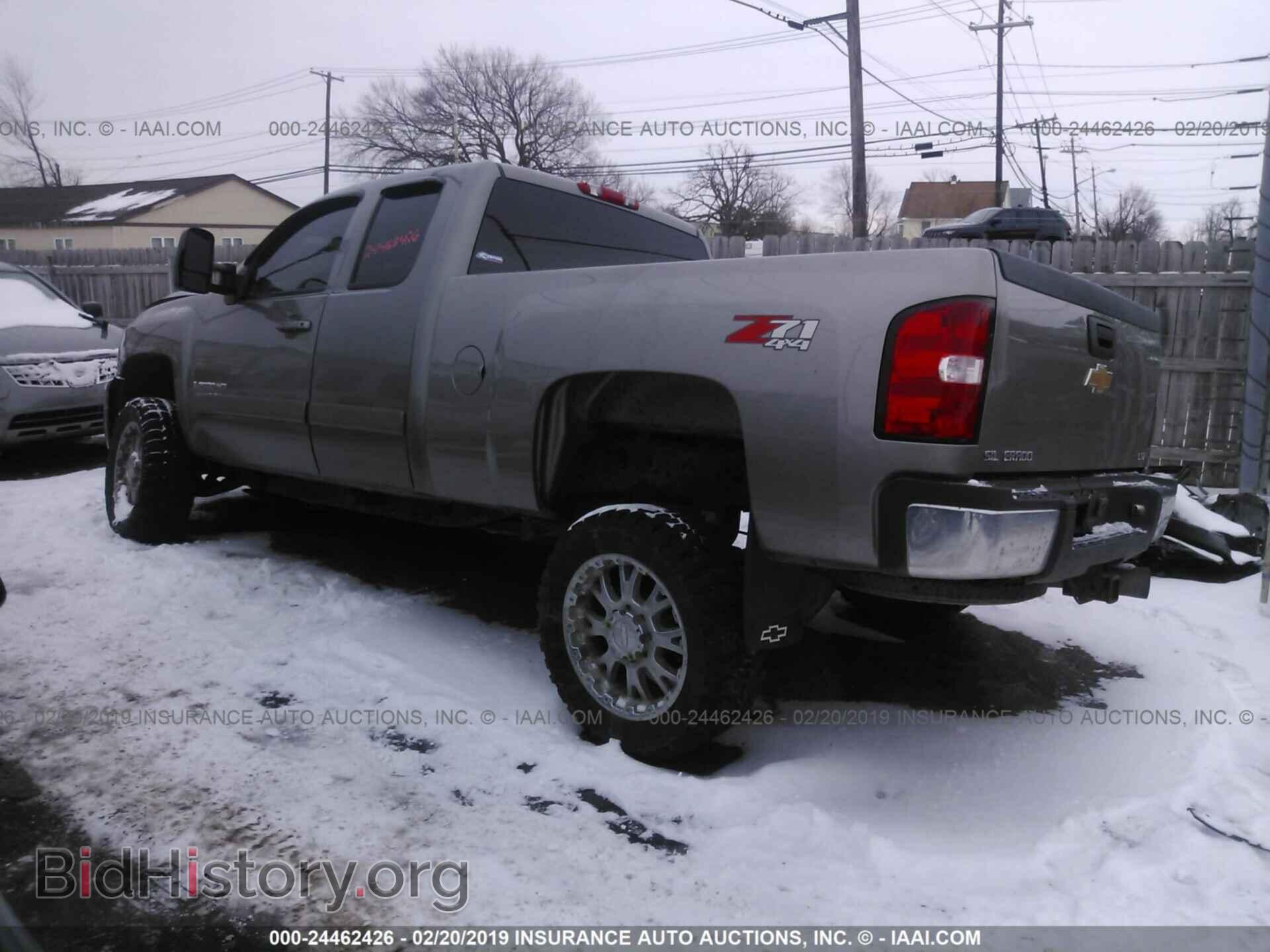 2008 CHEVROLET SILVERADO - VIN: 1GCHK29618E185304 - Фото 3