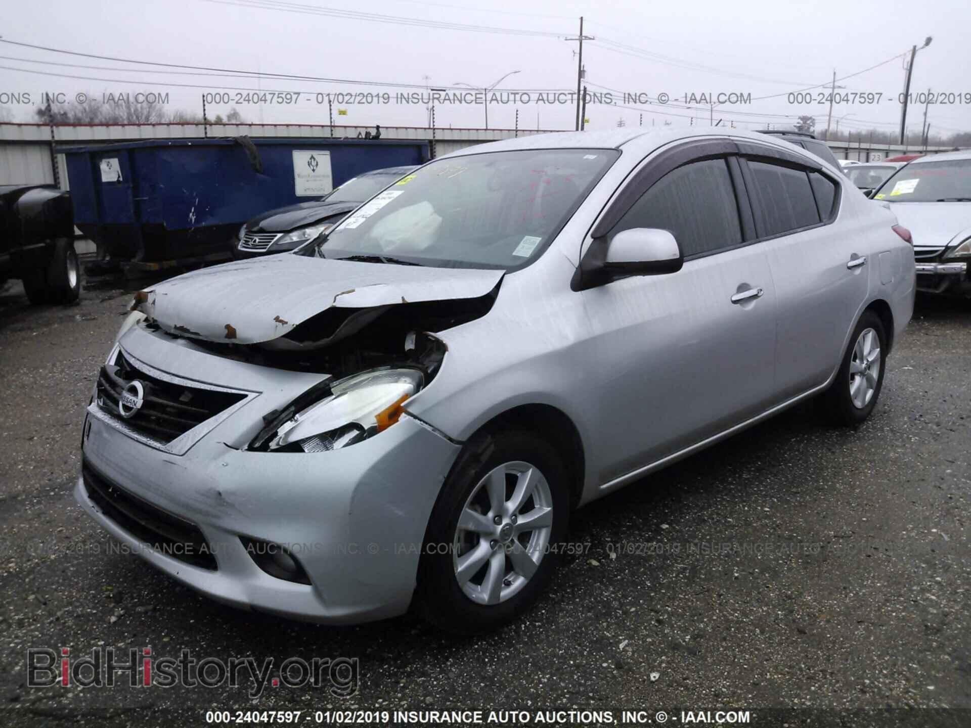2013 NISSAN VERSA - VIN: 3N1CN7AP1DL847933 - Фото 2