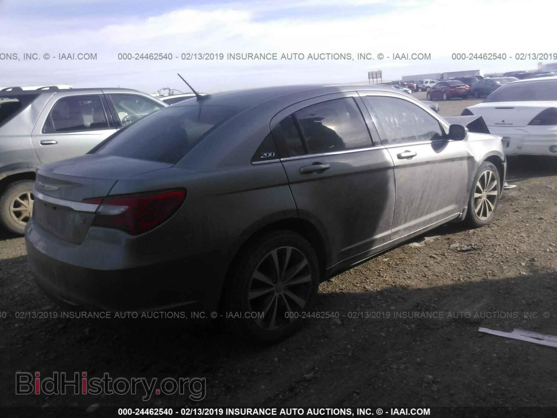 2012 CHRYSLER 200 - VIN: 1C3CCBHG5CN223468 - Фото 4