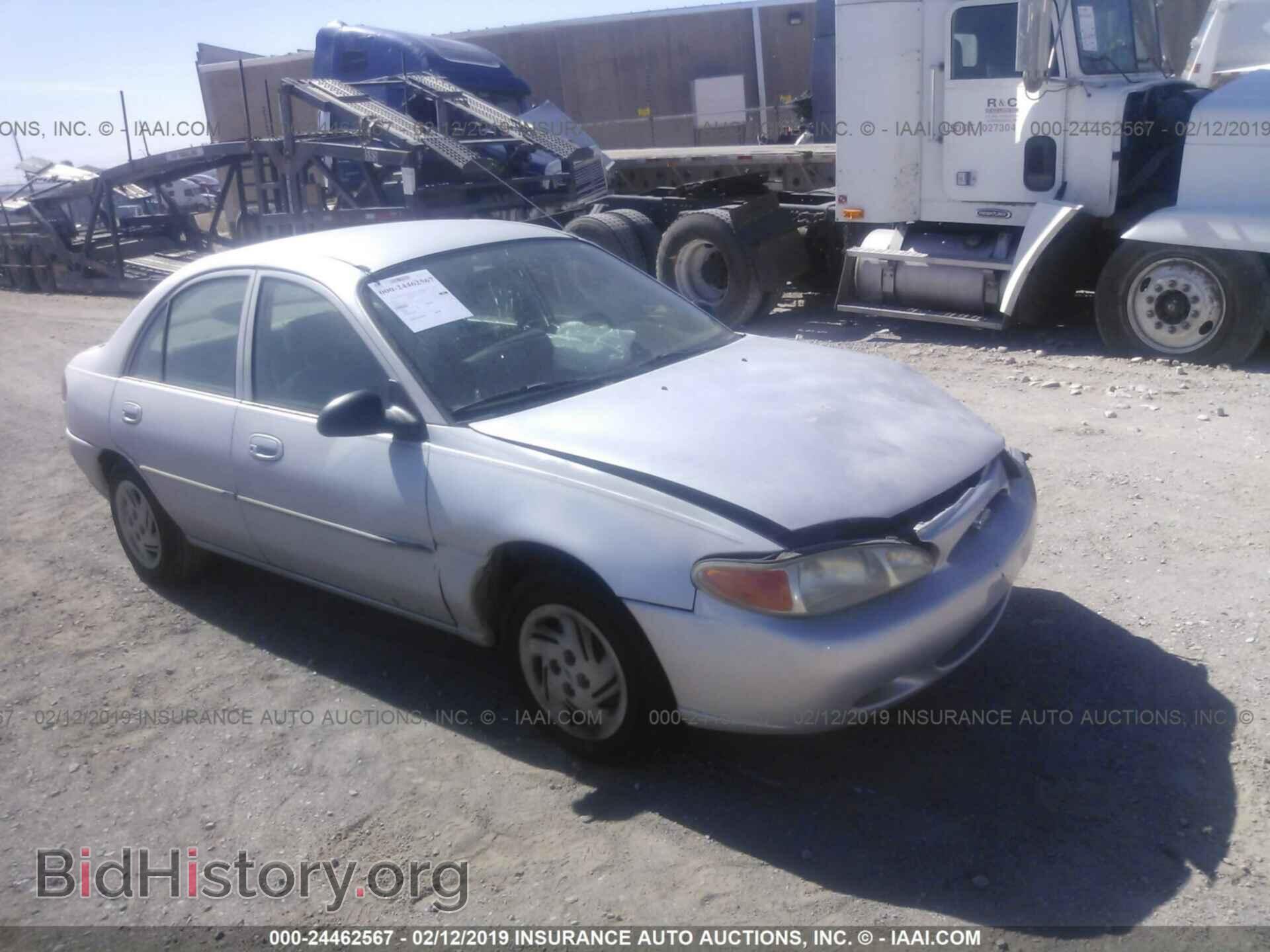Photo 3FAFP13P6YR181479 - FORD ESCORT 2000