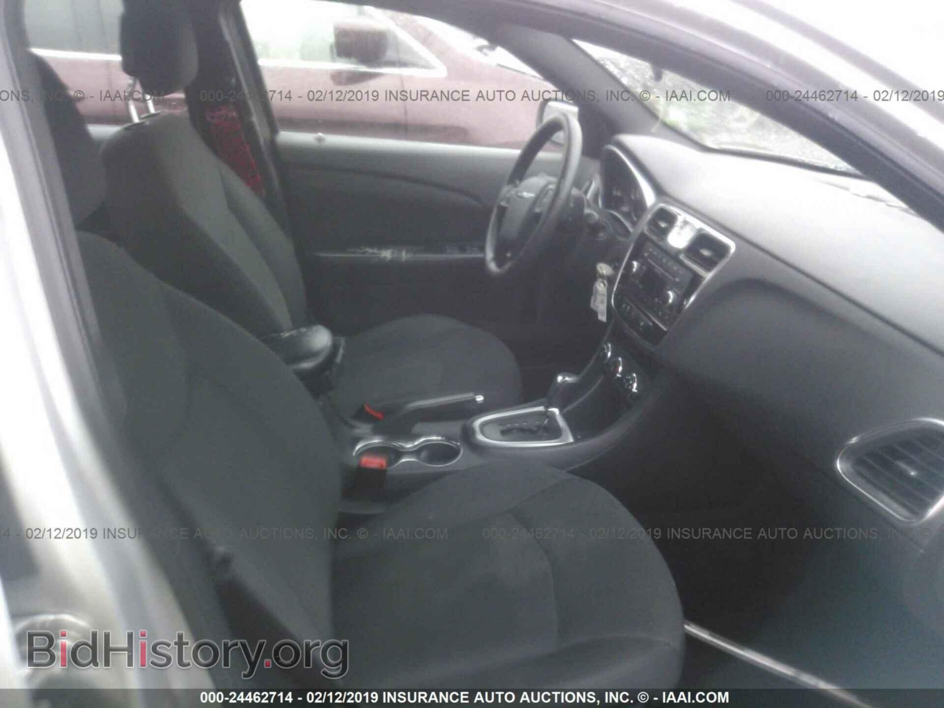 2011 CHRYSLER 200 - VIN: 1C3BC4FB9BN557967 - Photo 5