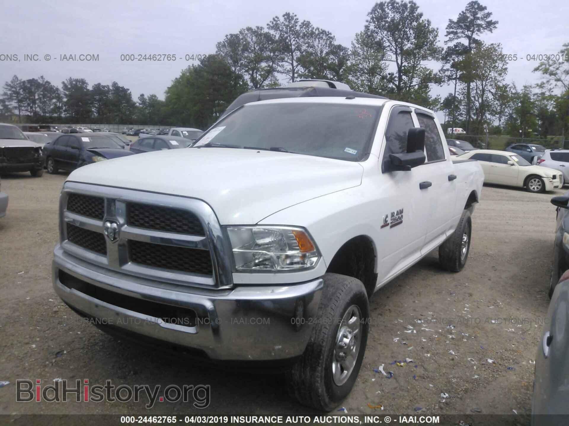 2015 RAM 2500 - VIN: 3C6UR5CL2FG624405 - Фото 2