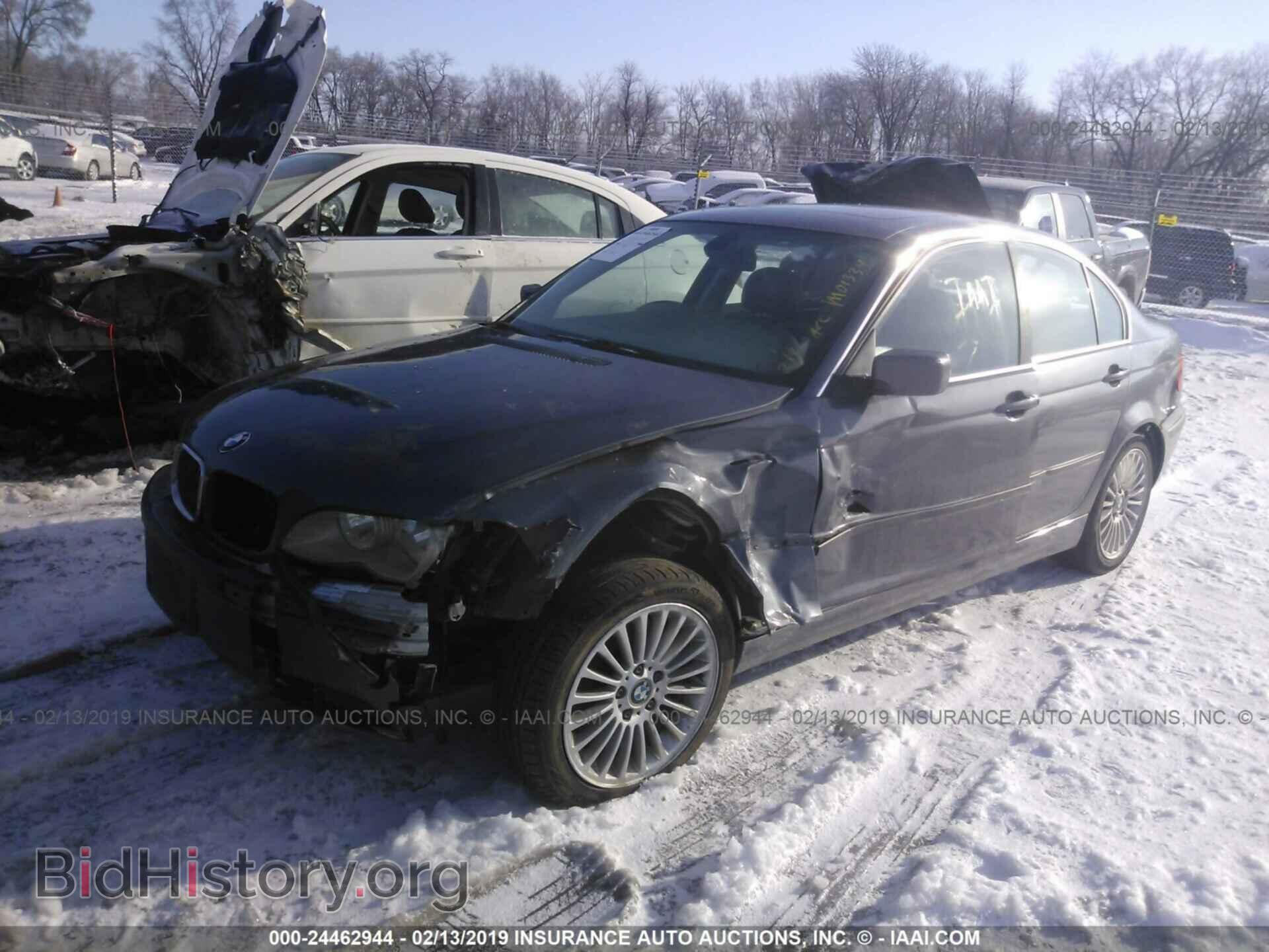 2002 BMW 330 - VIN: WBAEV53462KM01334 - Фото 2
