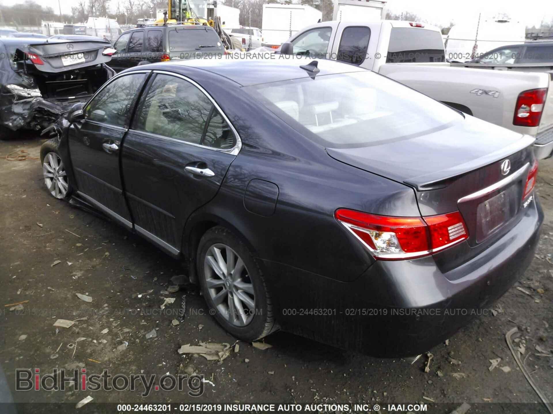2011 LEXUS ES - VIN: JTHBK1EG0B2432124 - Фото 3