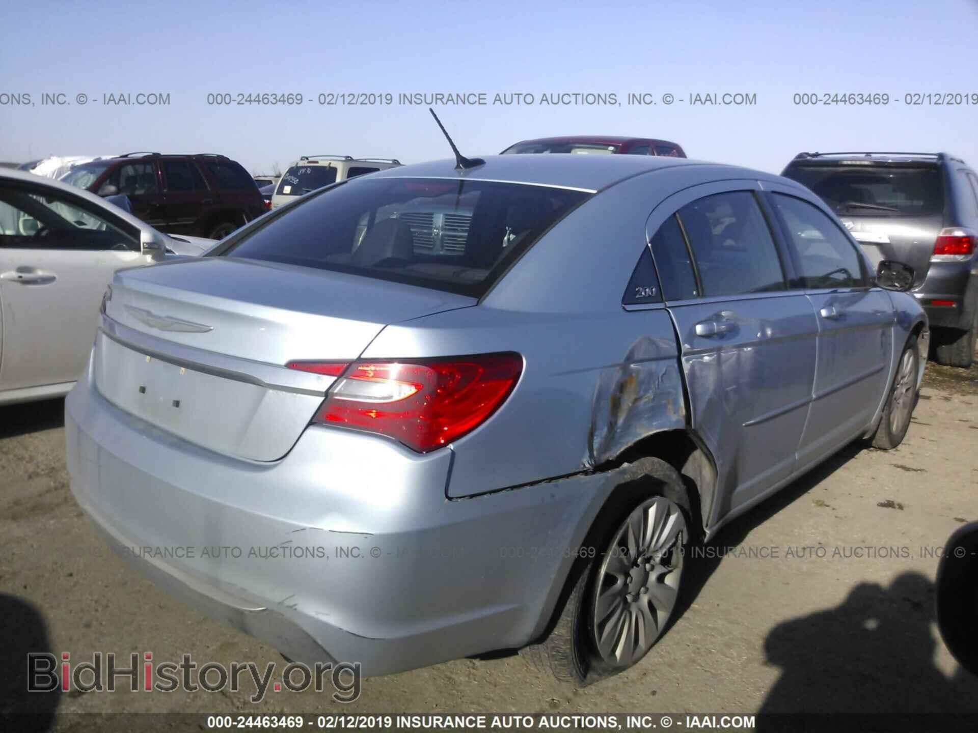 2013 CHRYSLER 200 - VIN: 1C3CCBAB7DN611477 - Photo 4