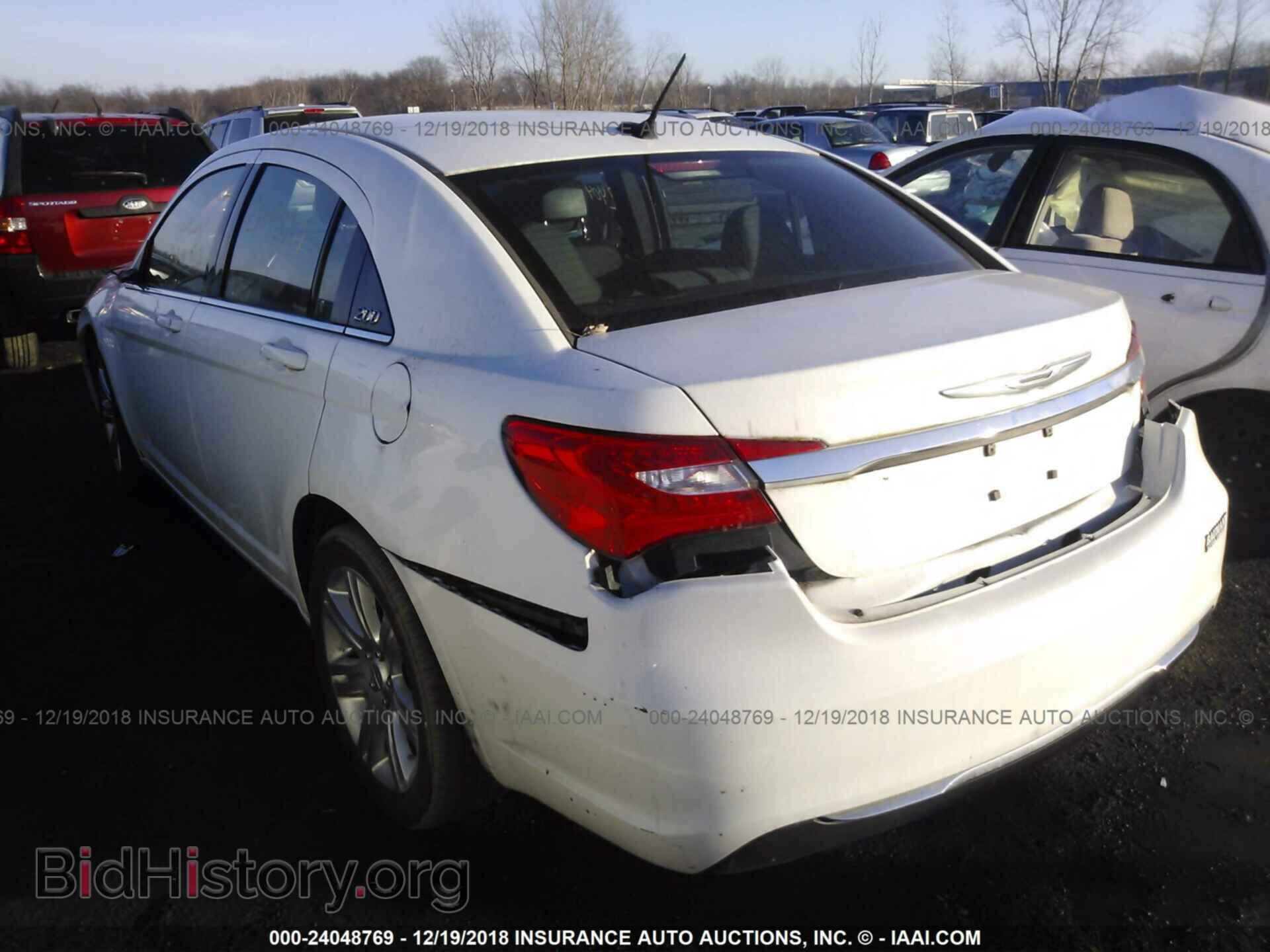 2011 CHRYSLER 200 - VIN: 1C3BC1FB9BN610116 - Фото 3