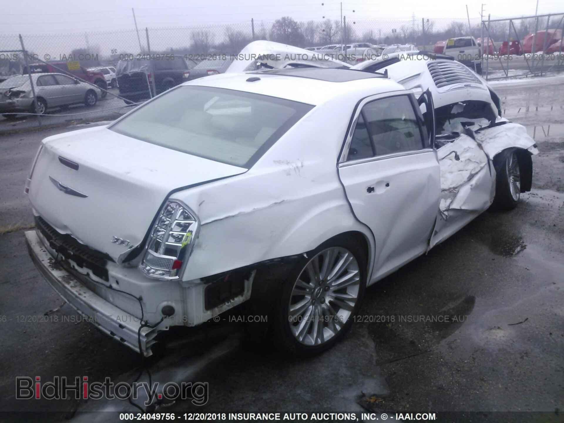 2012 CHRYSLER 300C - VIN: 2C3CCAET1CH147350 - Photo 4