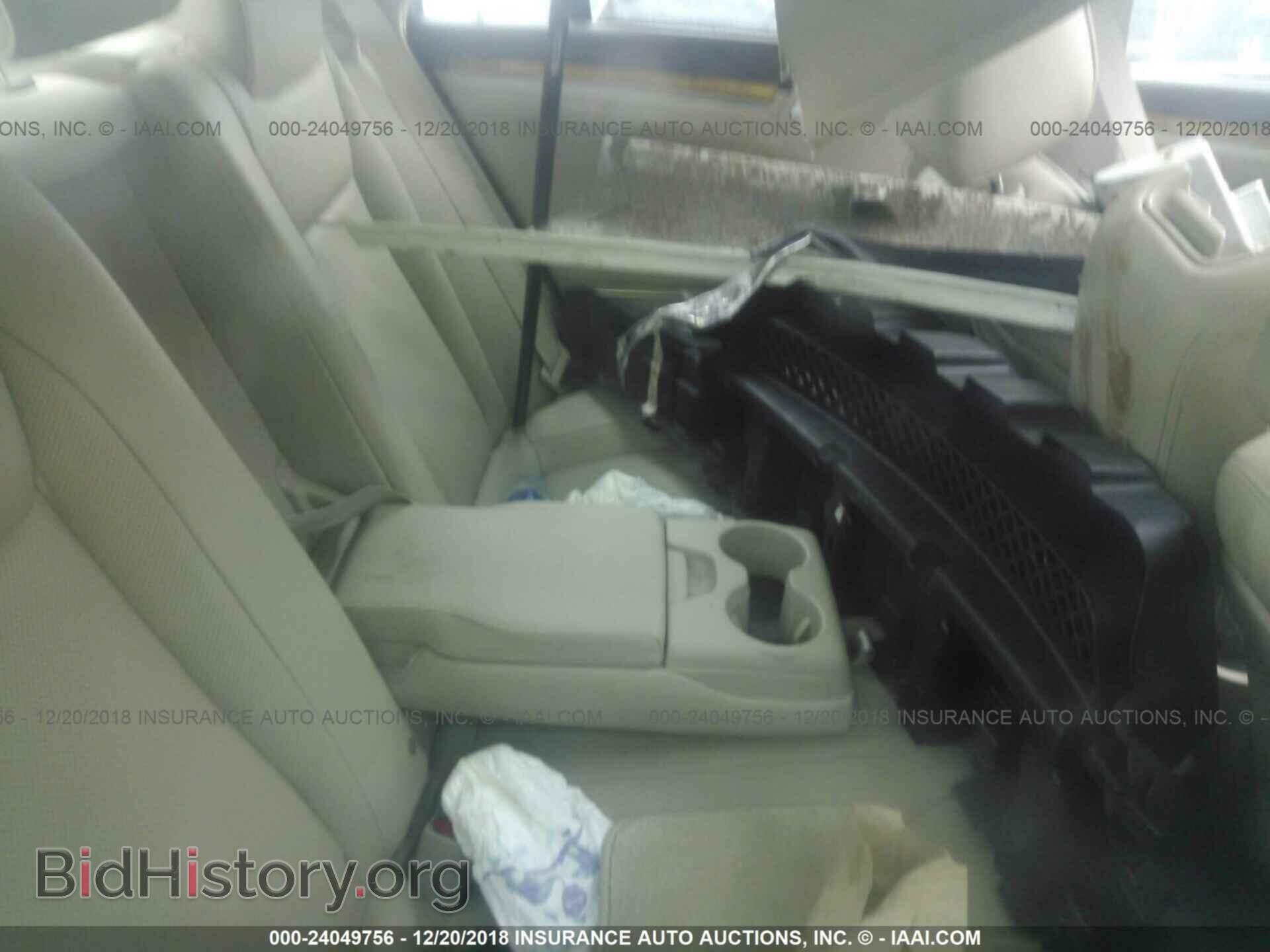 2012 CHRYSLER 300C - VIN: 2C3CCAET1CH147350 - Photo 8
