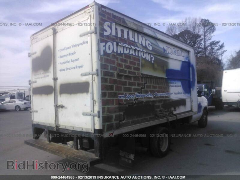 2006 Ford ECONOLINE (VIN 1FDXE45P26HA46884) — photo 4 of 10