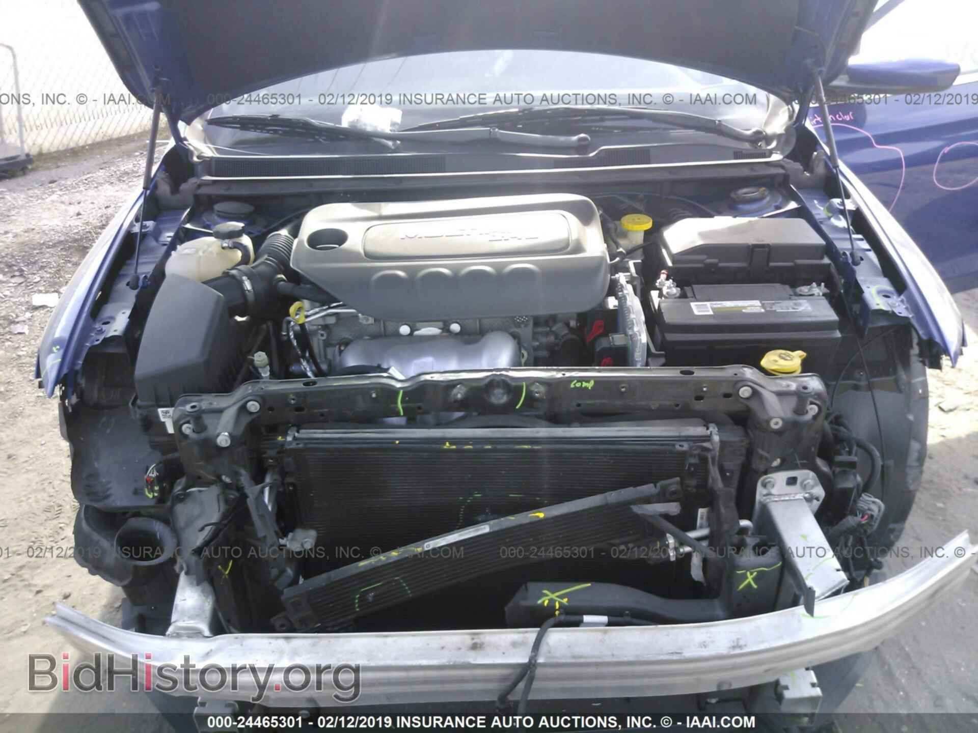2015 CHRYSLER 200 - VIN: 1C3CCCAB3FN722374 - Photo 10