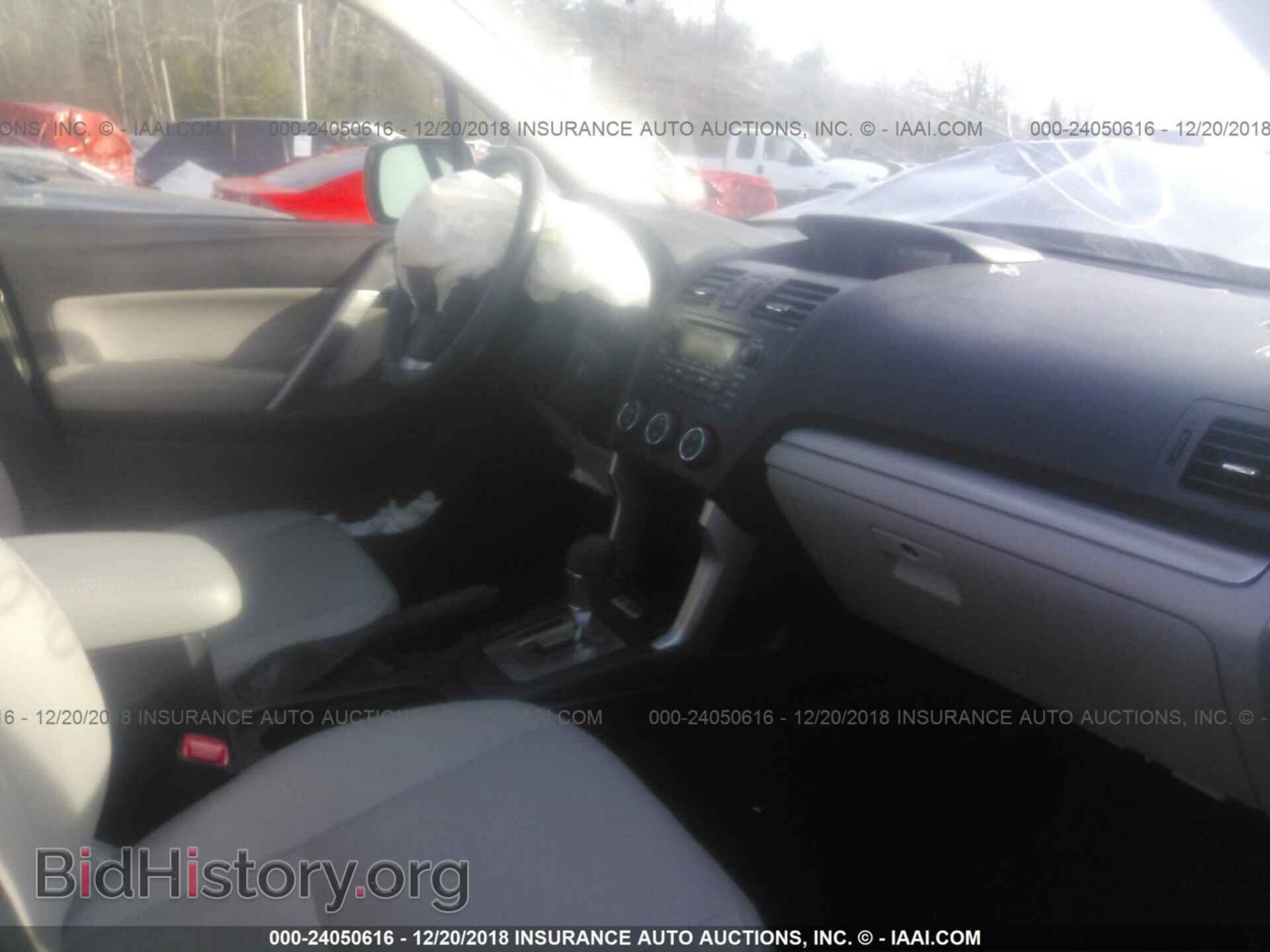 2014 SUBARU FORESTER - VIN: JF2SJAHC1EH550005 - Фото 5