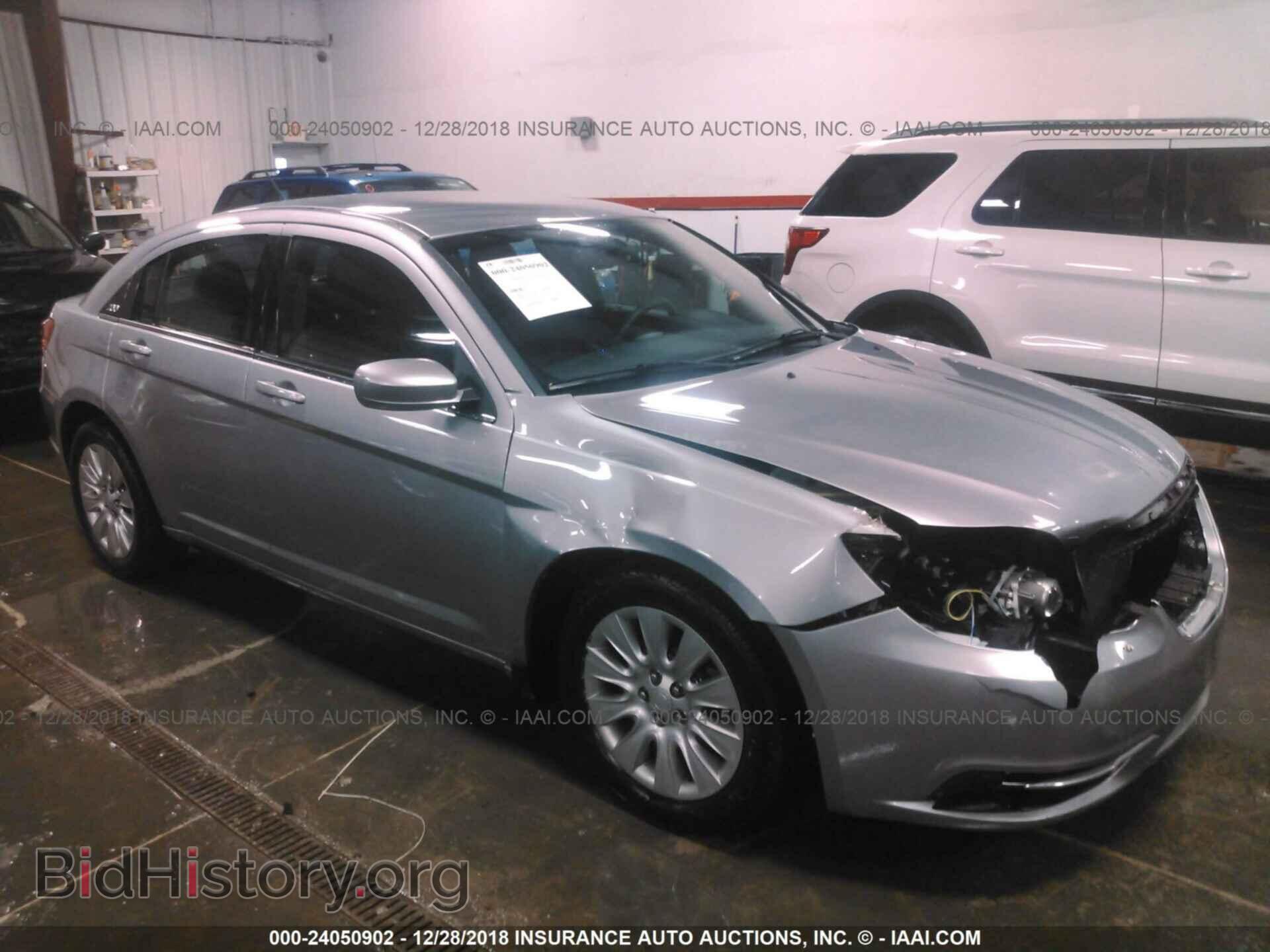 Фотография 1C3CCBAB2DN723748 - CHRYSLER 200 2013