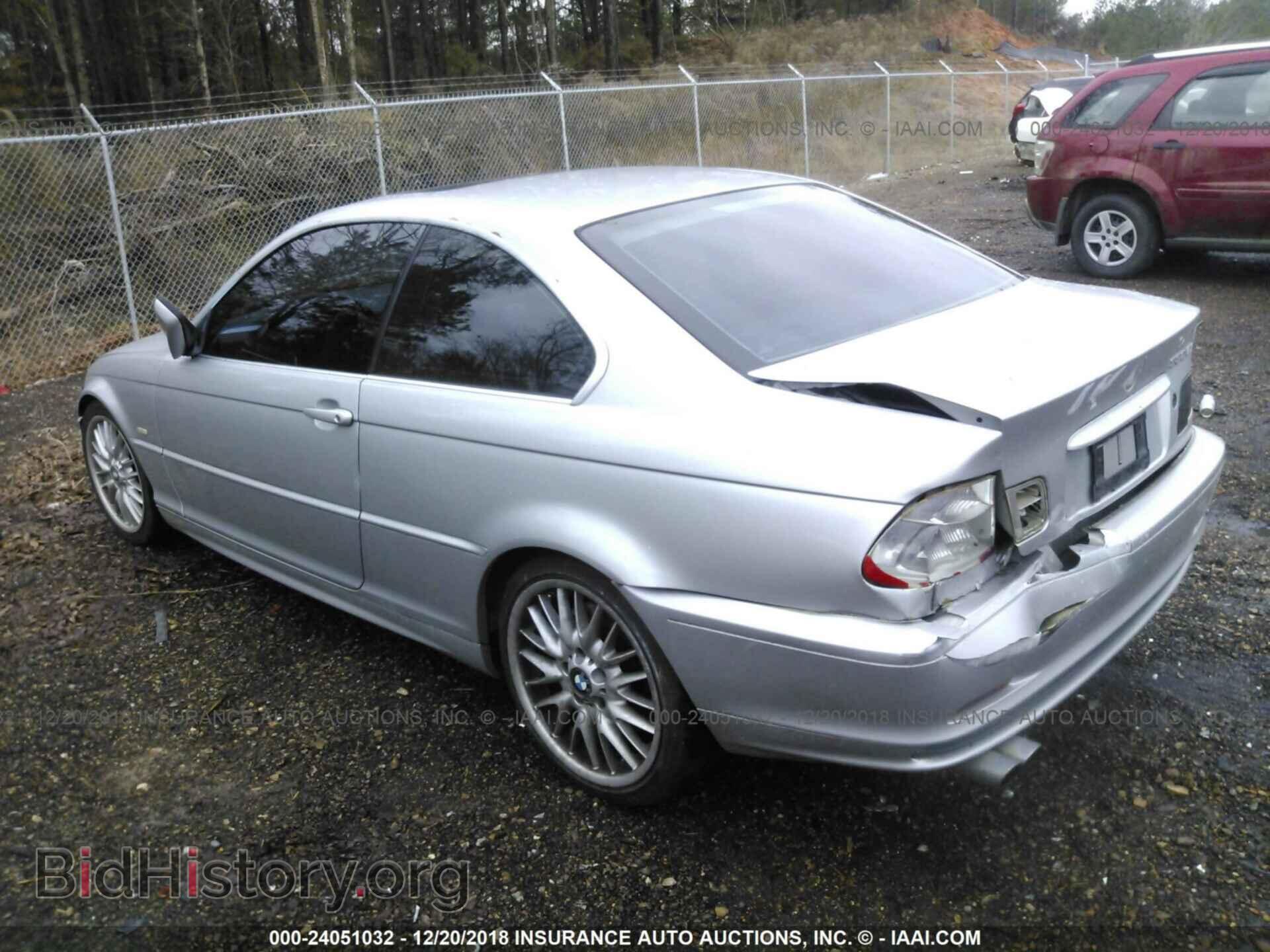 2003 BMW 330 - VIN: WBABN53403PH03647 - Photo 3