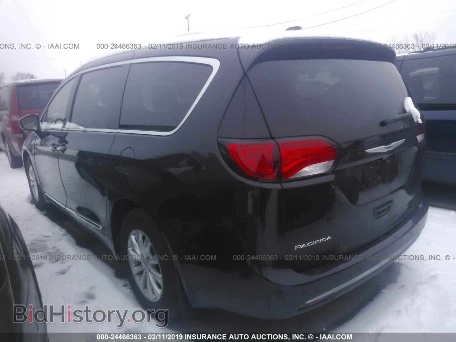 2018 CHRYSLER PACIFICA - VIN: 2C4RC1EG7JR158529 - Фото 3