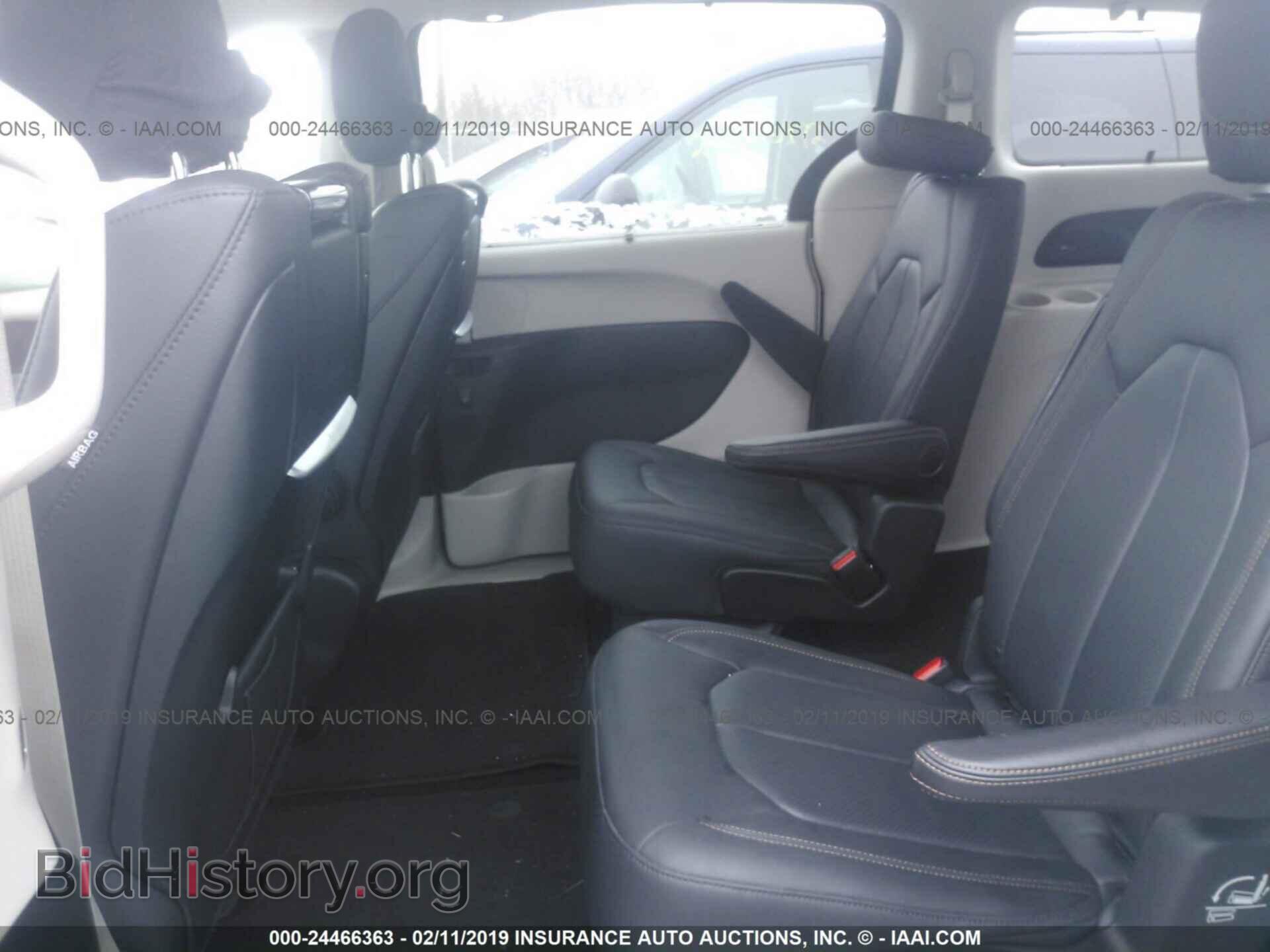 2018 CHRYSLER PACIFICA - VIN: 2C4RC1EG7JR158529 - Фото 8