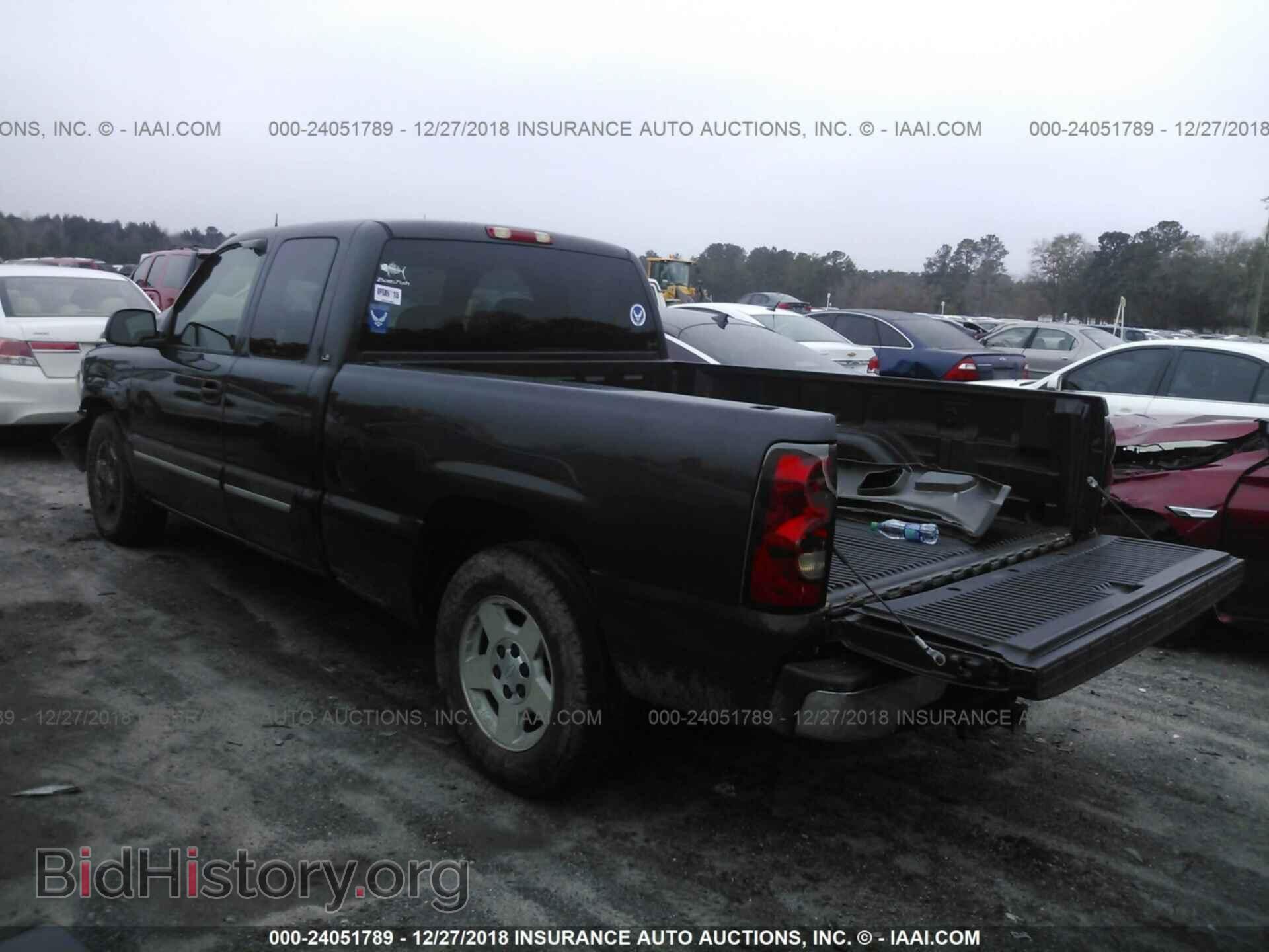 2005 CHEVROLET SILVERADO - VIN: 2GCEC19T551250880 - Фото 3
