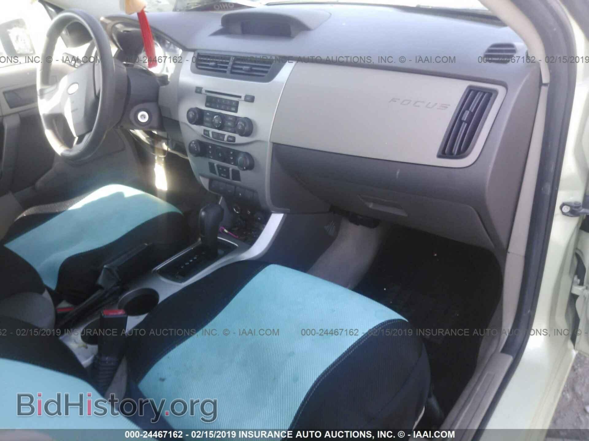 2011 FORD FOCUS - VIN: 1FAHP3EN3BW174297 - Photo 5