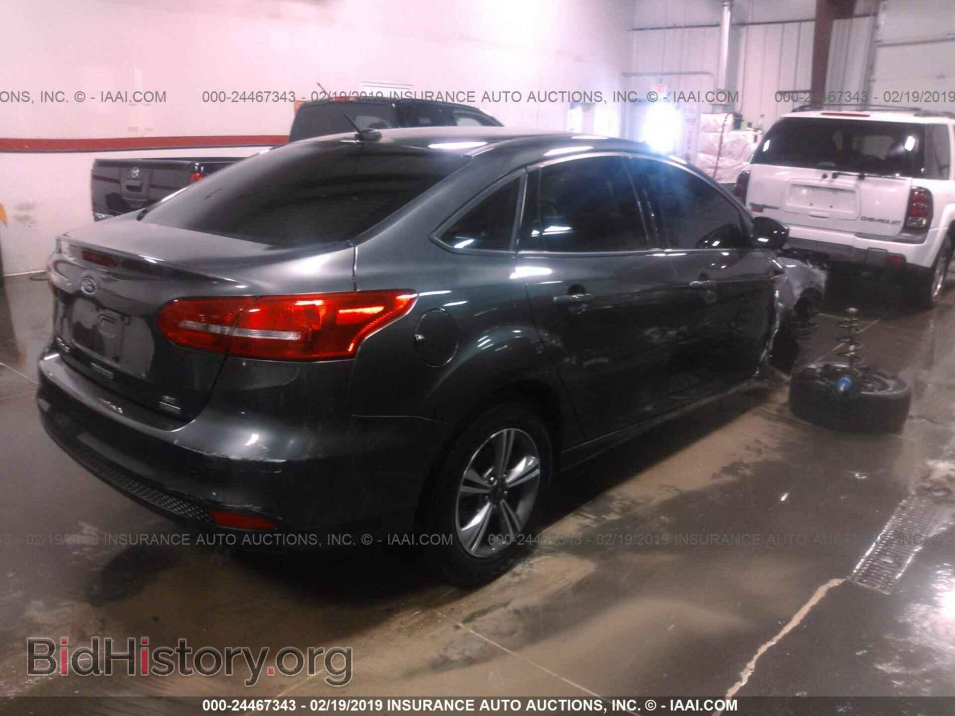 2018 FORD FOCUS - VIN: 1FADP3FE2JL216990 - Photo 4